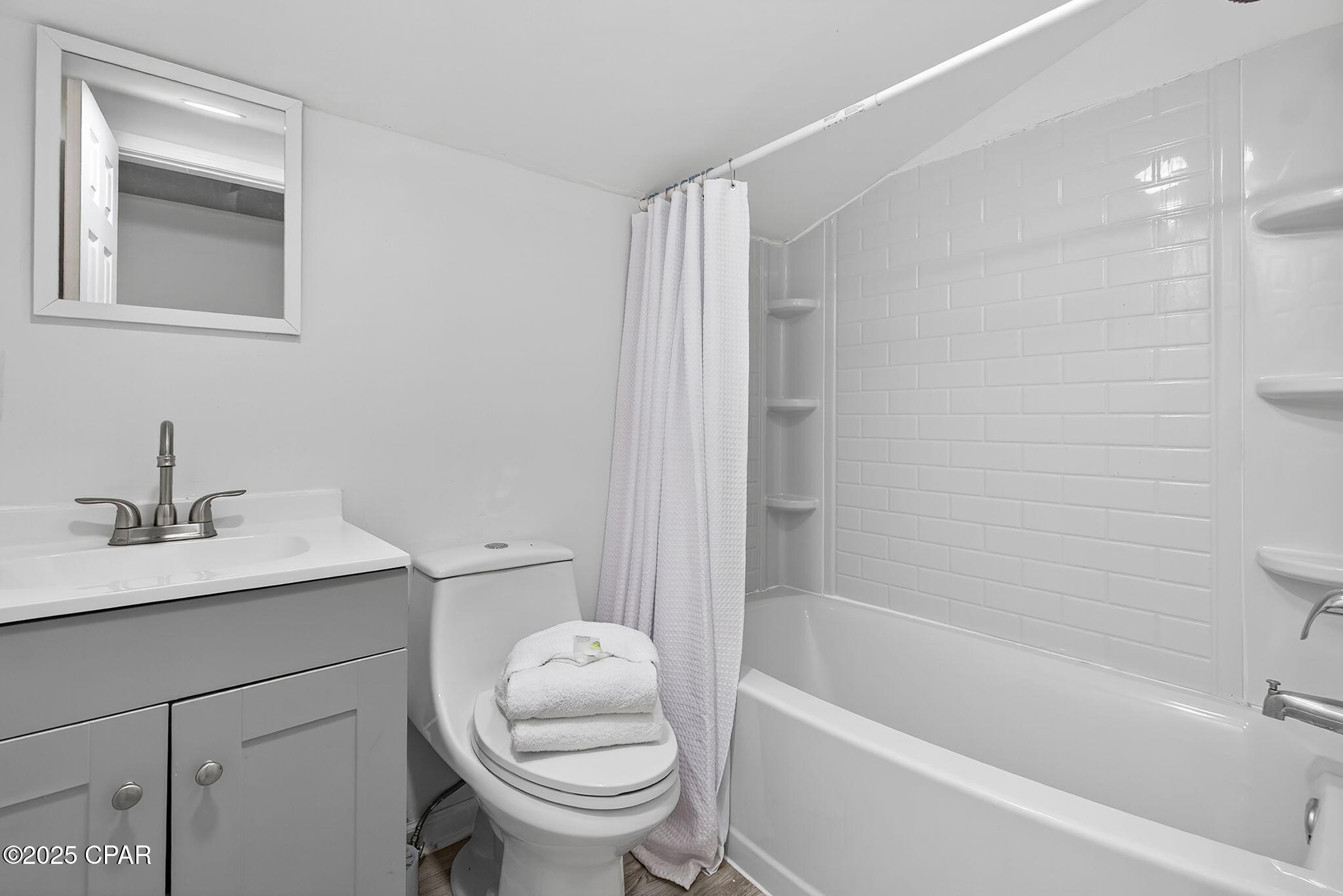 Dbztznumzzukbsi0hp7y7gsqf3e3iuy4whrtti2omnu