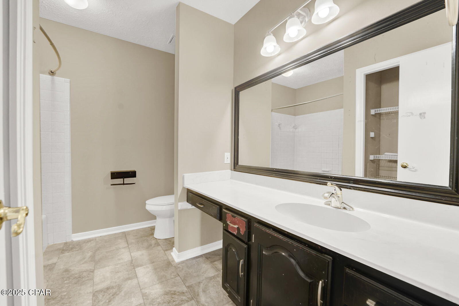 V6xglggnyn4gkexsjkdxczimkutvi5onrpoyckacua0