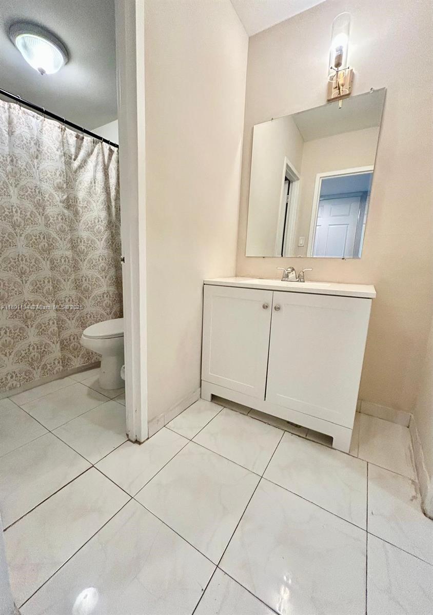 Property photo # 6