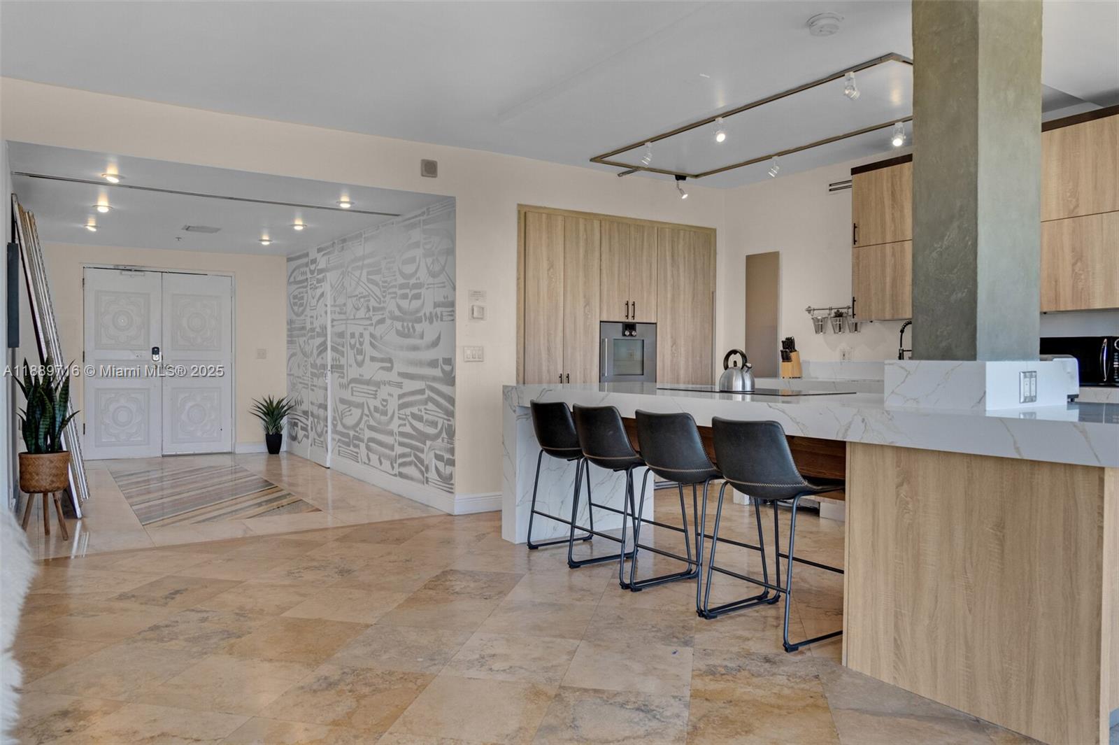 Property photo # 6