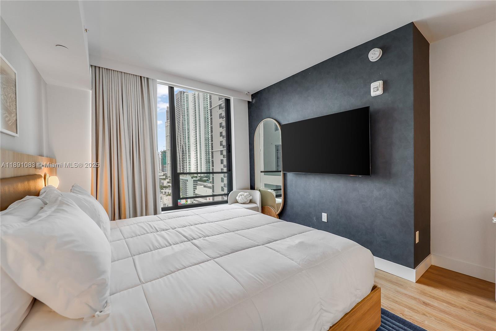 Property photo # 4