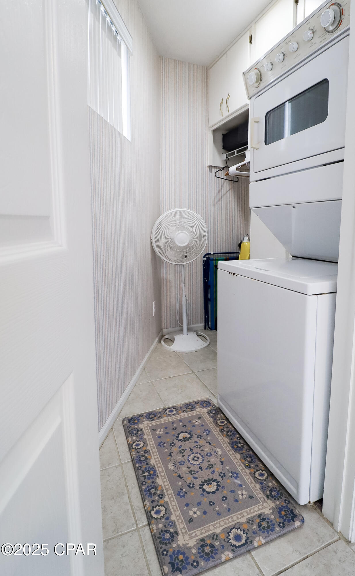 Image 13 For 610 Sea Breeze Drive