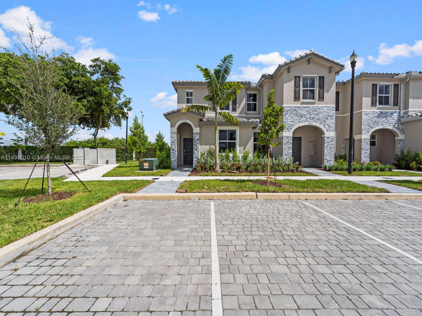 Homestead Park Of Commerc