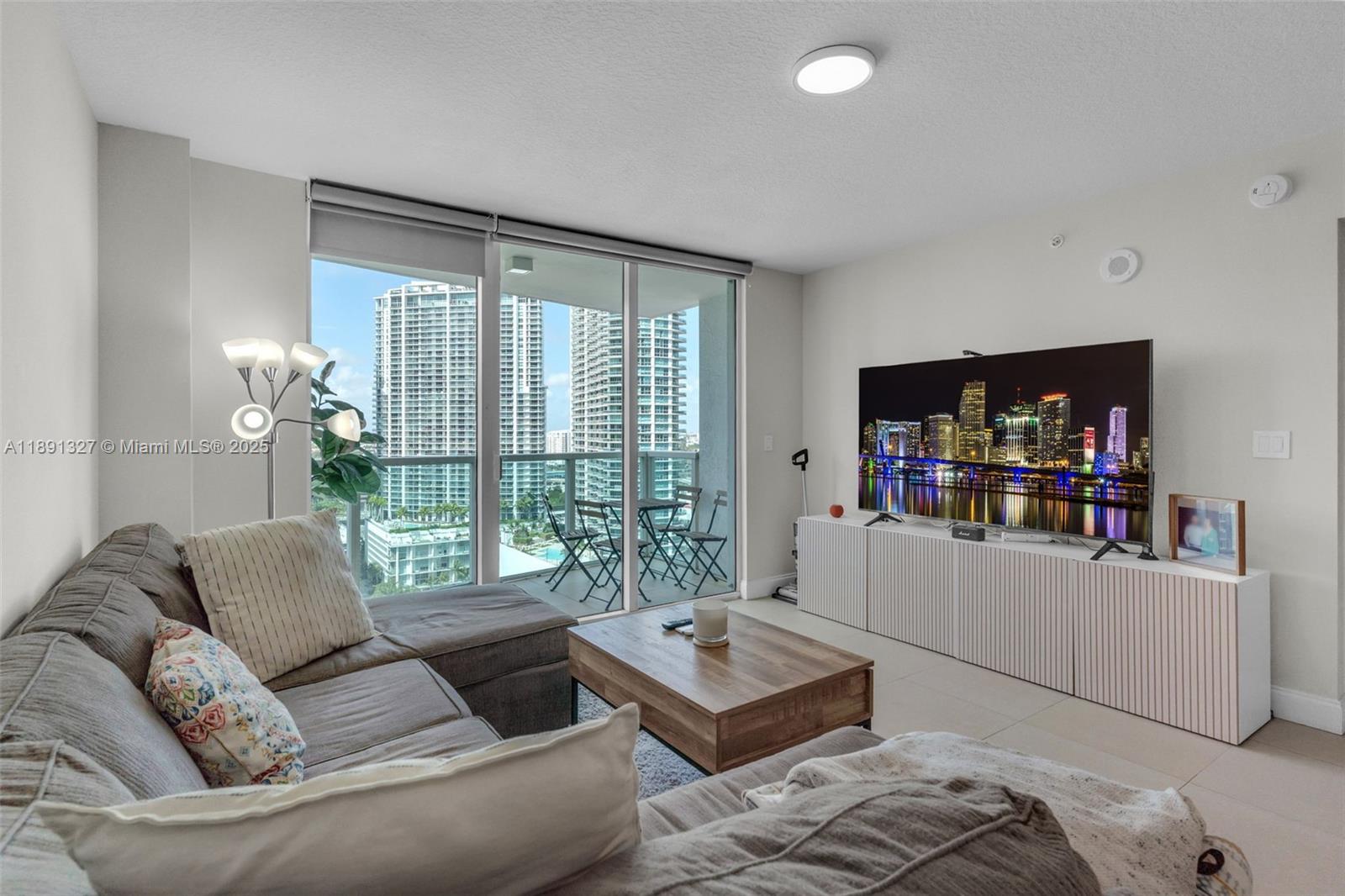 Property photo # 6