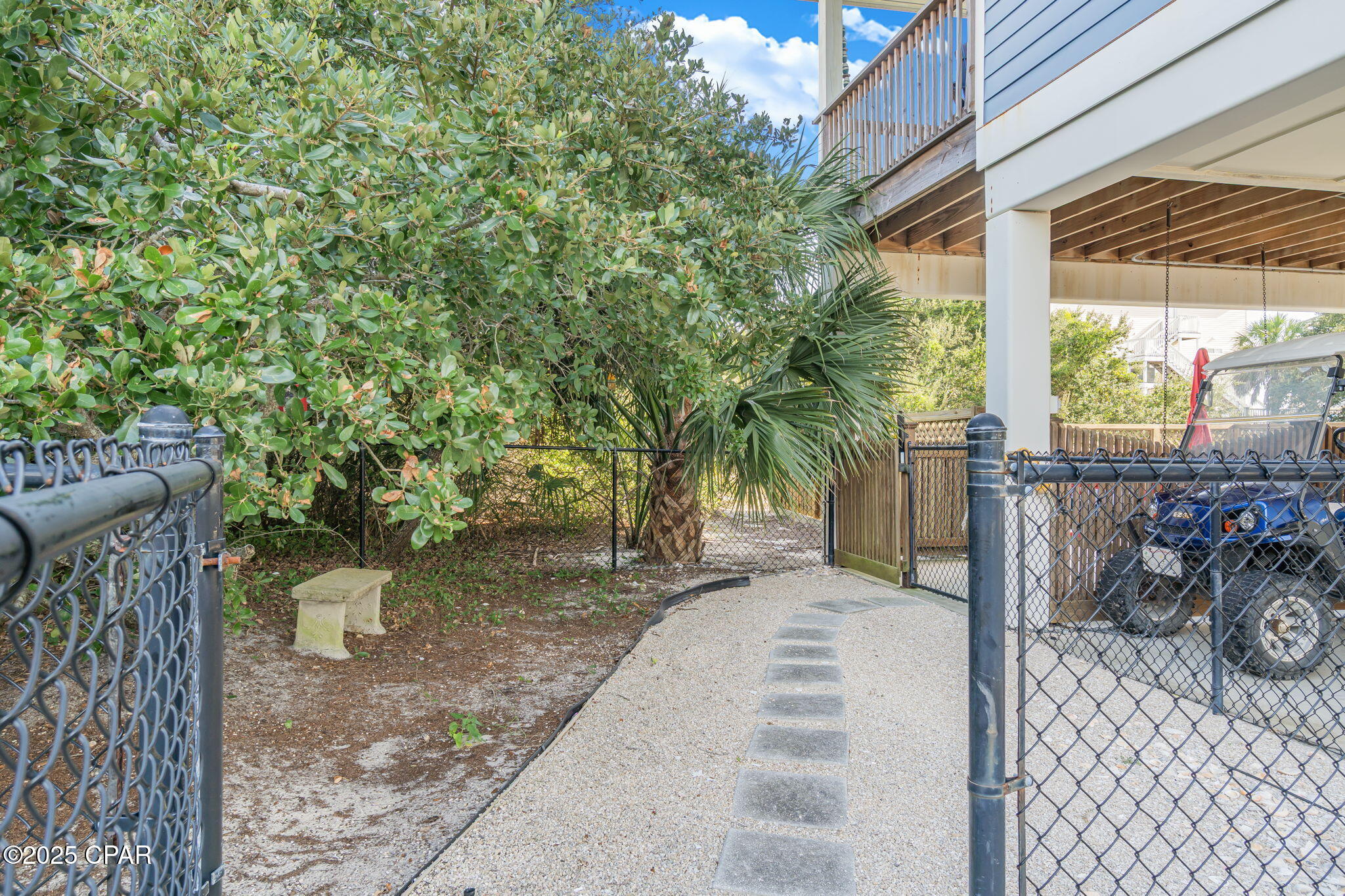 Image 5 For 1024 Gulf Beach Drive