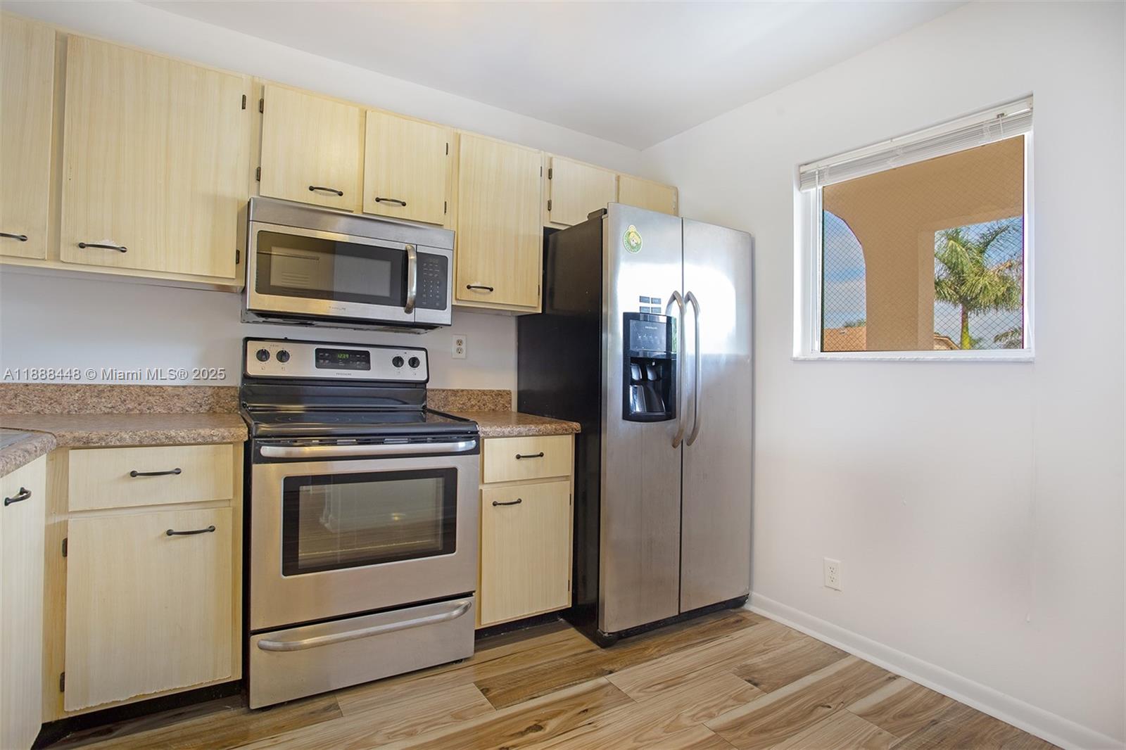 Property photo # 9