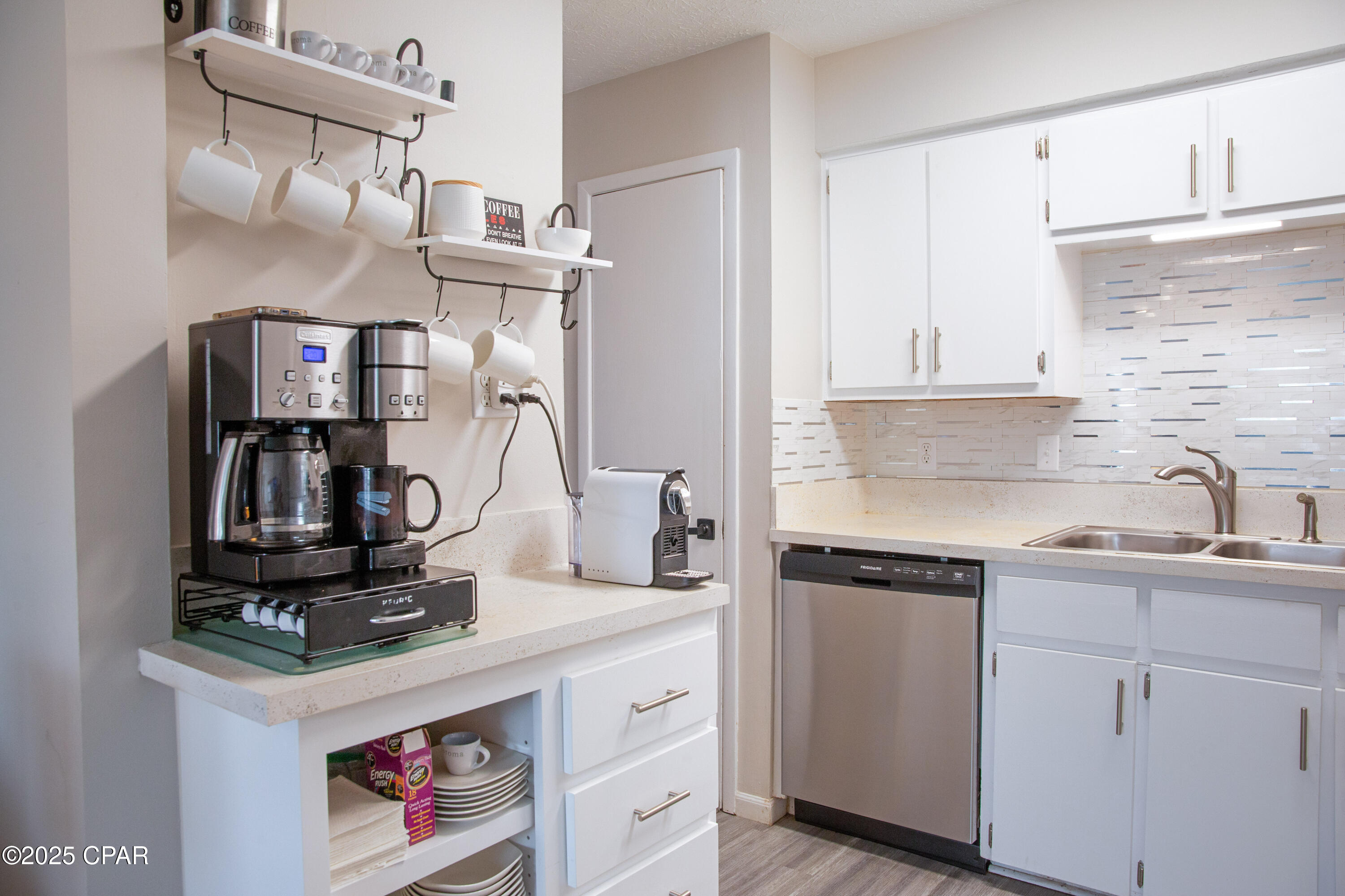 Image 6 For 115 Jan Drive