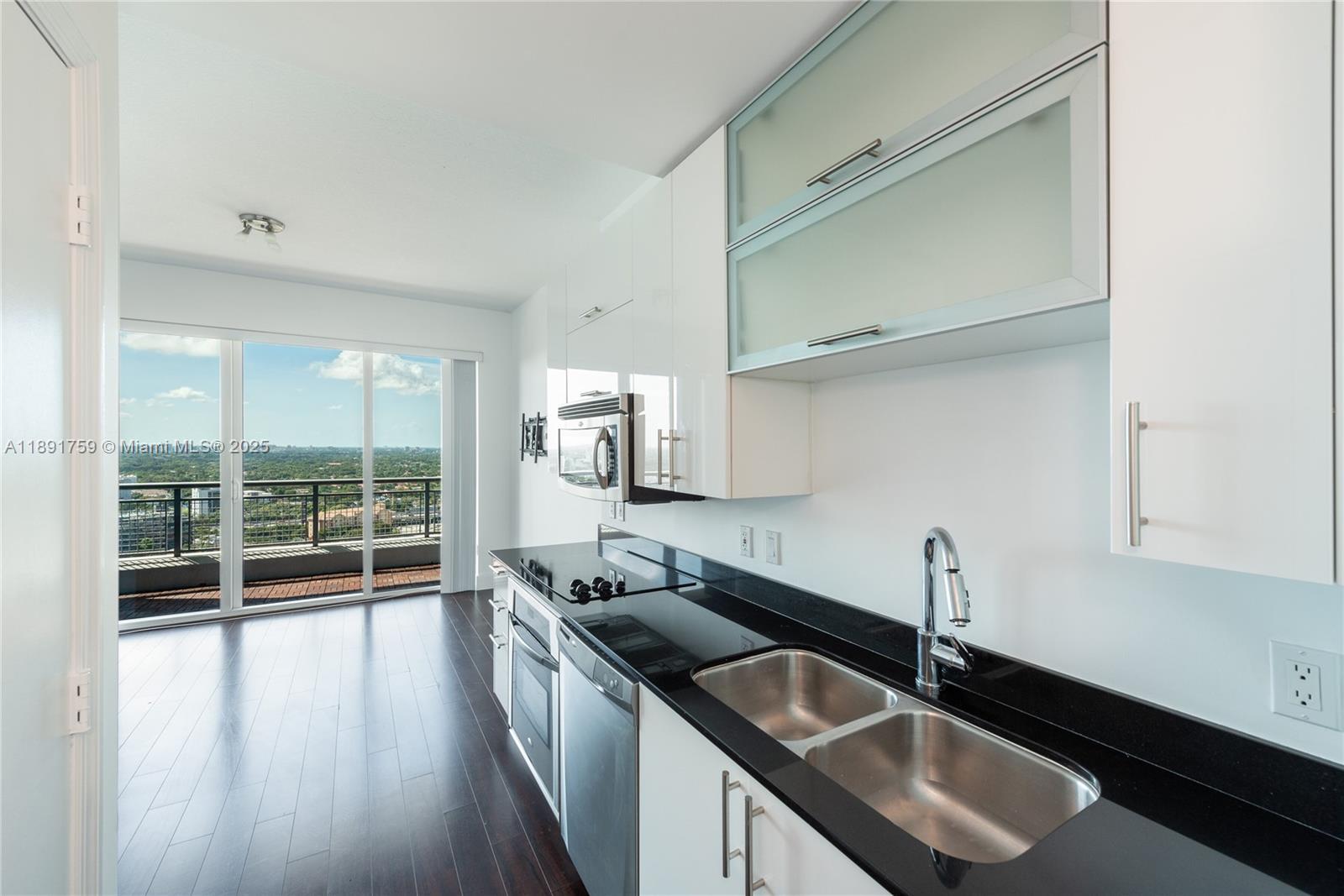 Property photo # 2