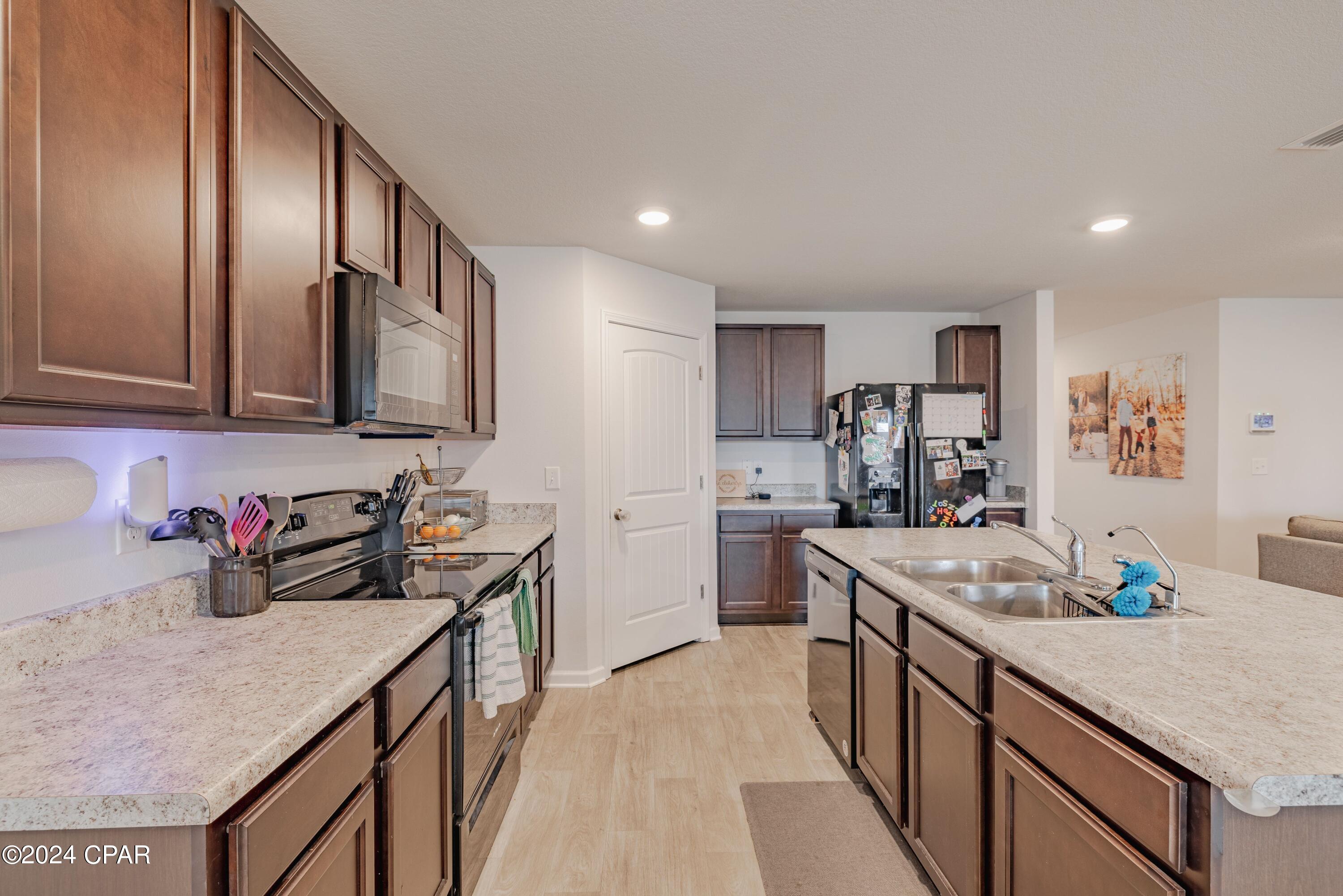 Vuezvc49nzgi_0c_vm2b3o63xq82regjkluxfhmp3ha