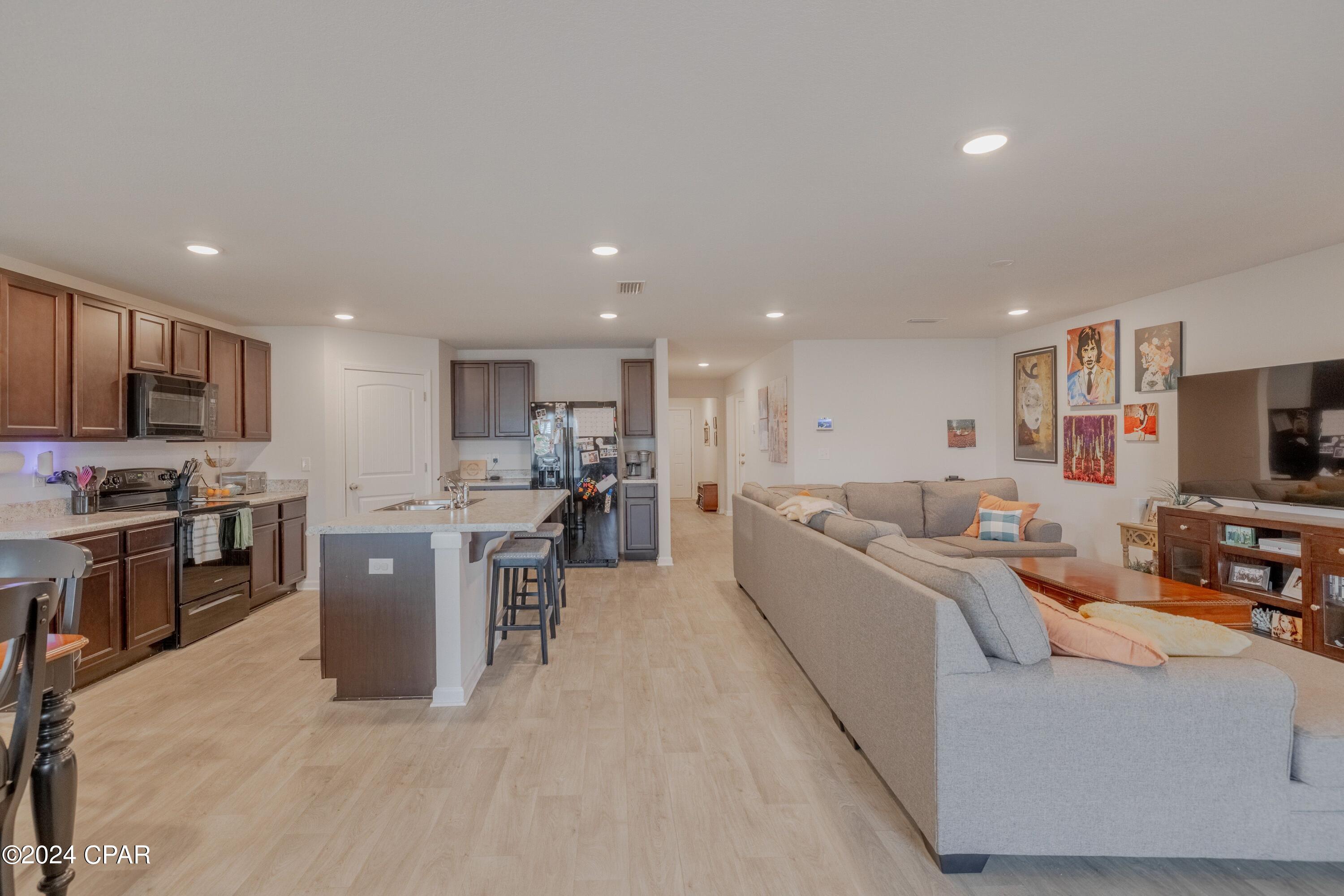 Ib_1fp2thyw84sb Cuwrh7cklviioidwv5oxyfq3pay