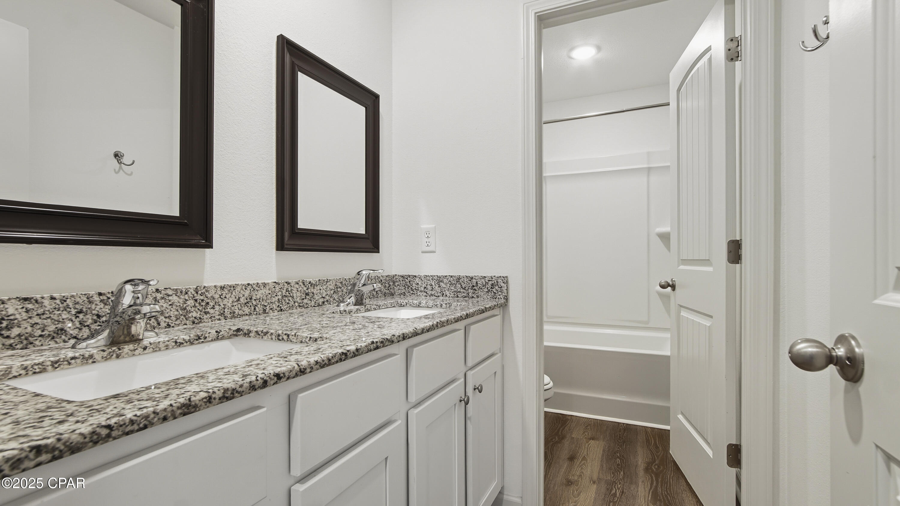 3qkxhe_40cecwnru3qbozltc8fzc6qmxarg8rvaibh4