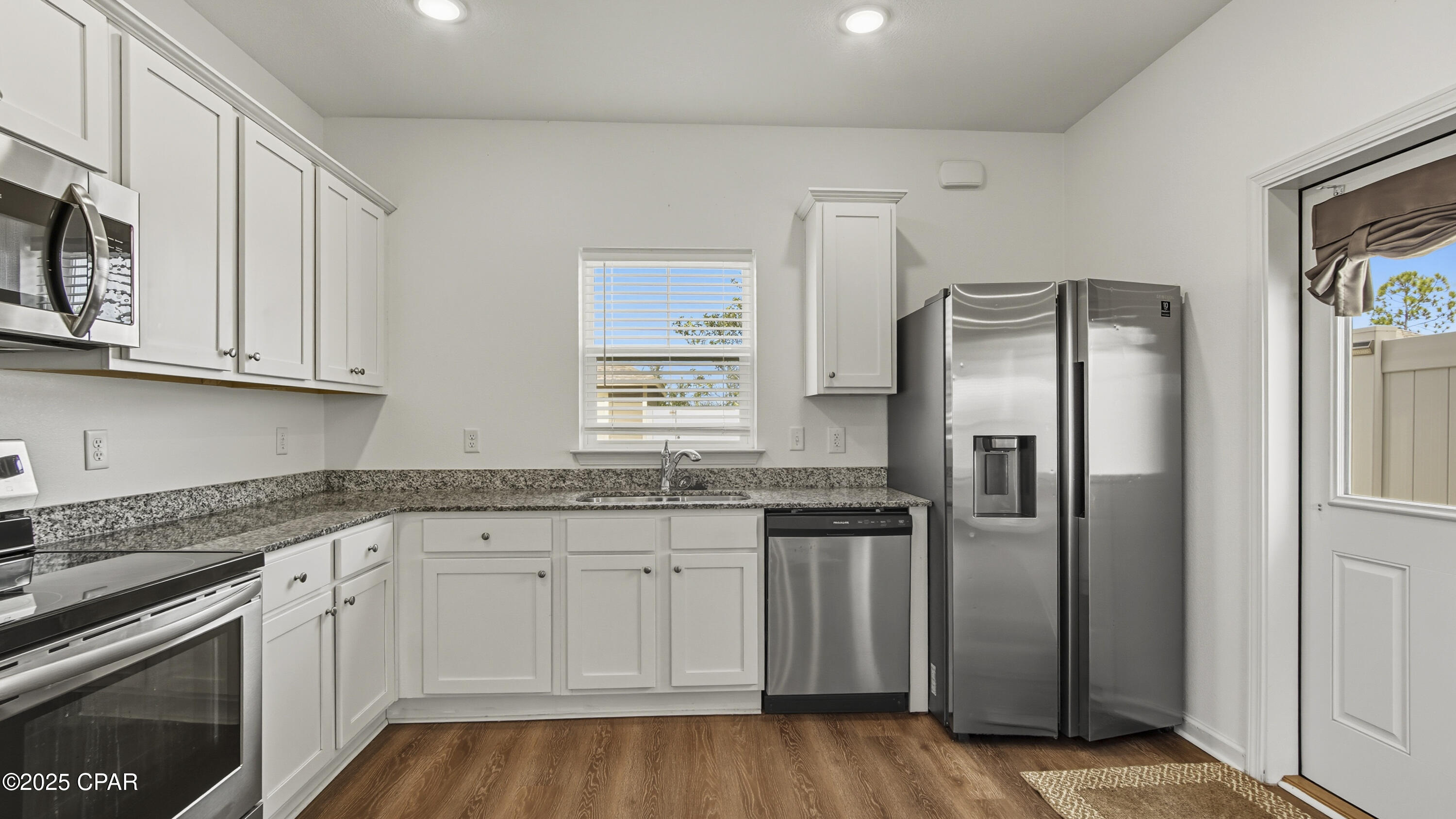 Nc9boeo3quxypijck1e63tcpllrah98iawu2idmwdpo