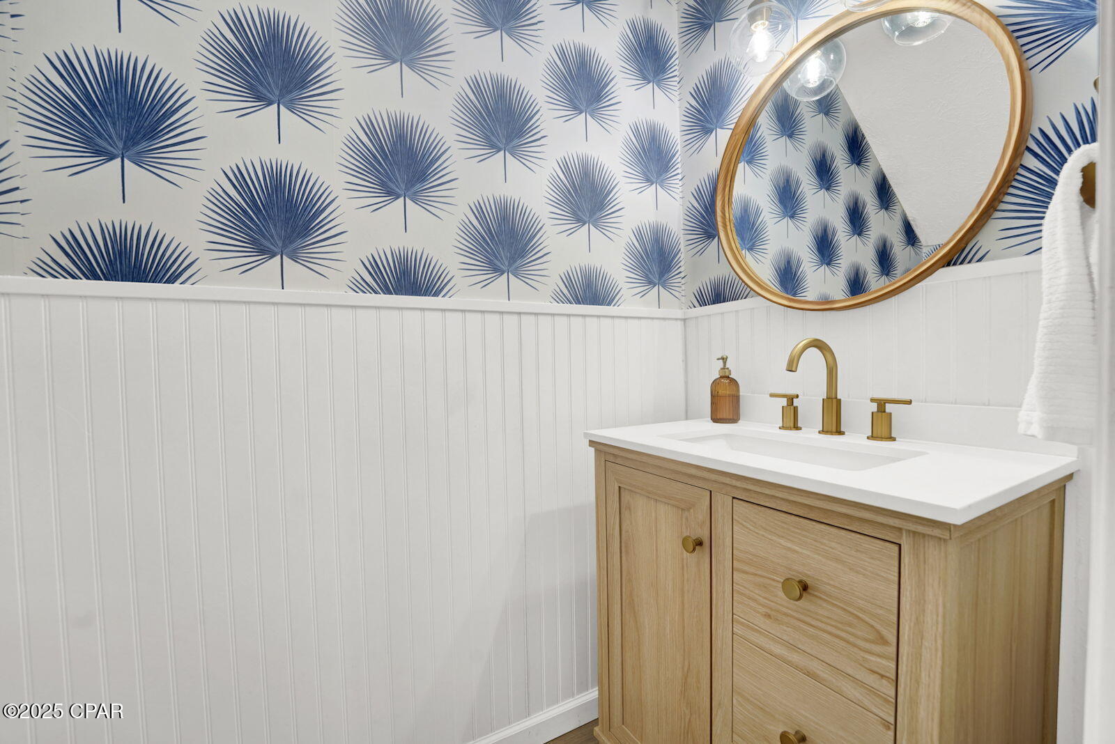 Ap8shoufk Hrysd79khc2xvx Thguwcy Gax8y7qtkk