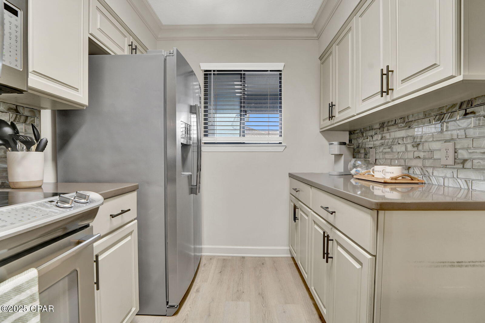 B Aewpo0hlcm9pl4qlf_a4pioemnuivhrq4vmd Ioq8