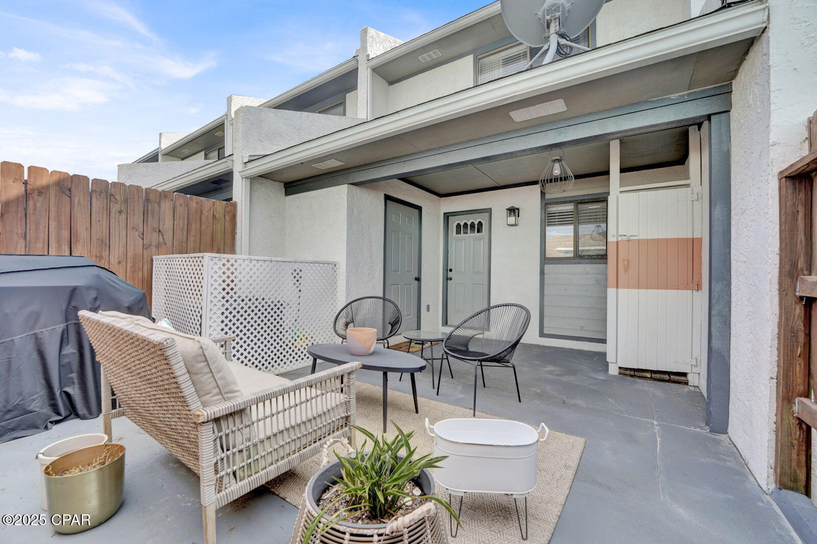 Ukeudlyrvpoy7sj26htdezz39ejq2nu 5mblydxlrxu