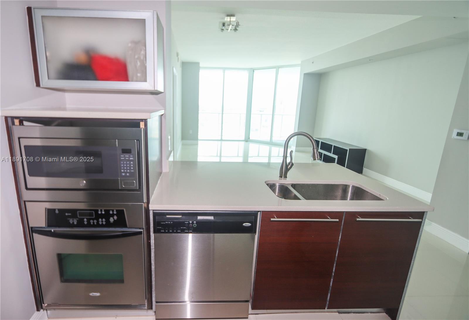 Property photo # 7