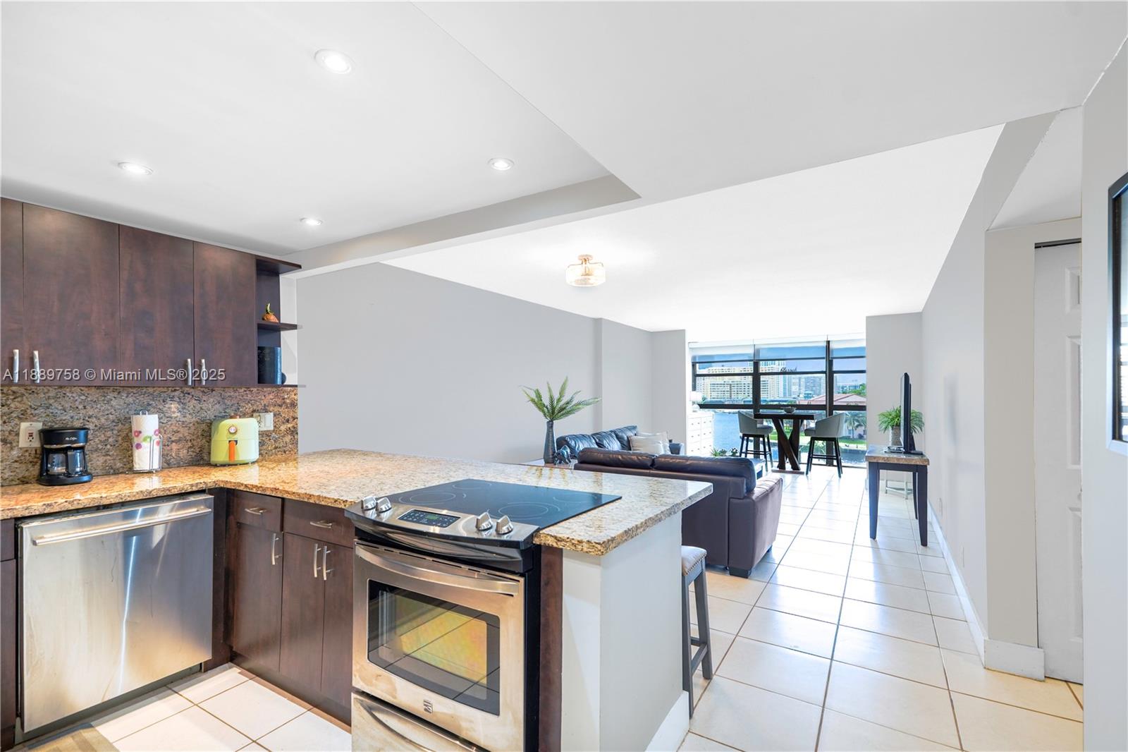 Property photo # 3