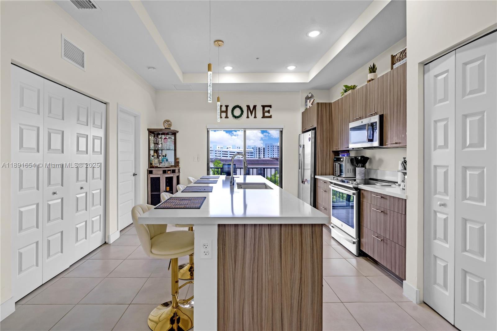 Property photo # 2