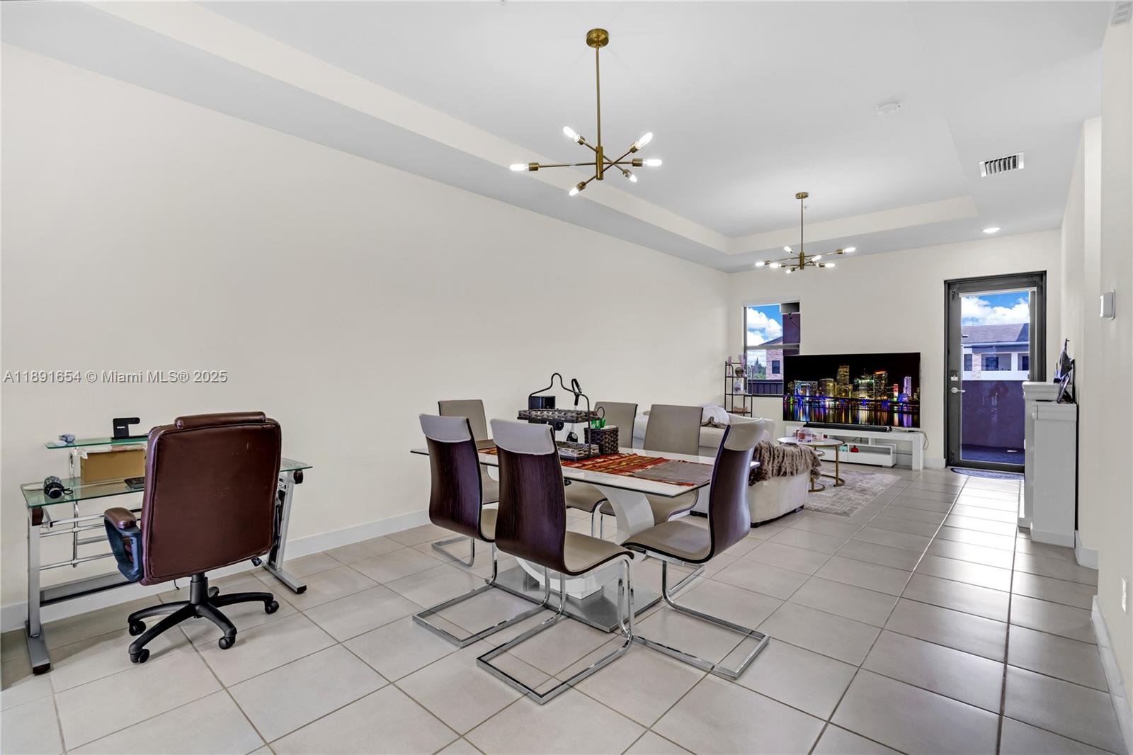Property photo # 6