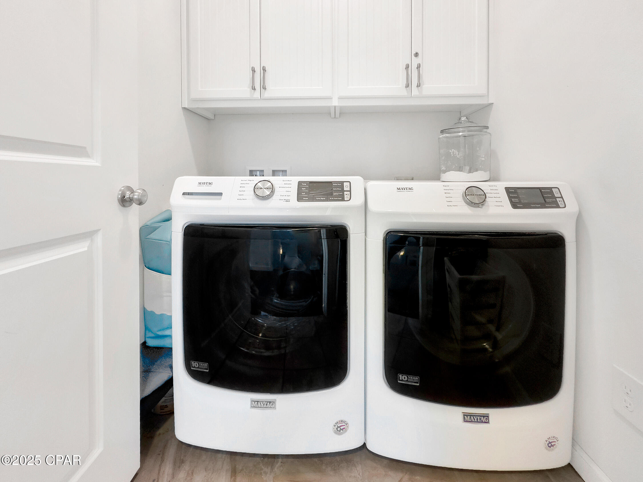 Omgdcllmnpxjwzencsx1fxqbrxfohwgc2e27efrzria