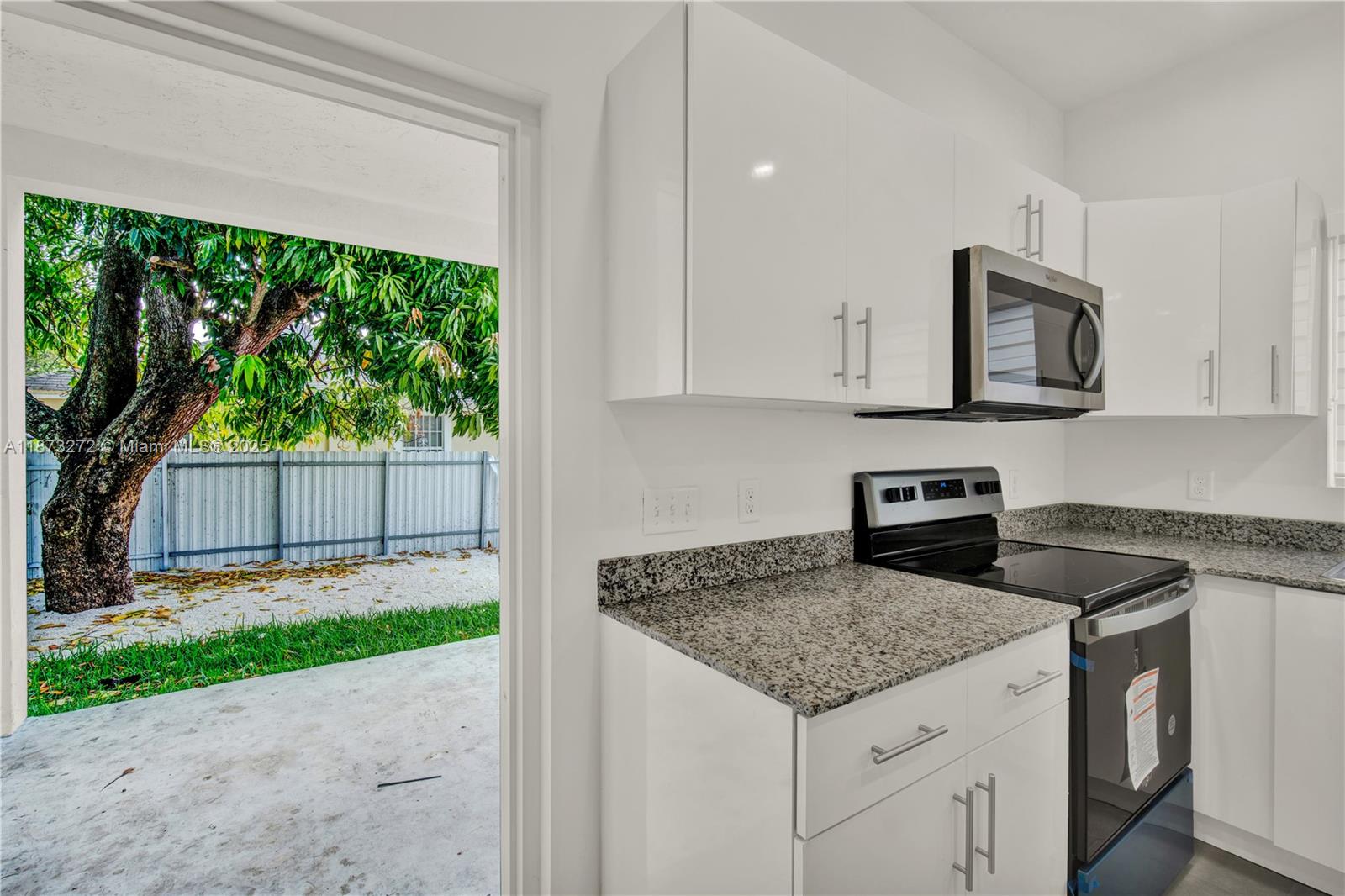 Property photo # 6