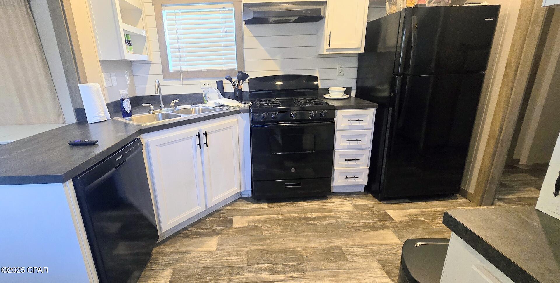 R C_xhjbn8gqgnwm1riqt4zrtjdsv4jhckr3 Y7qnyg