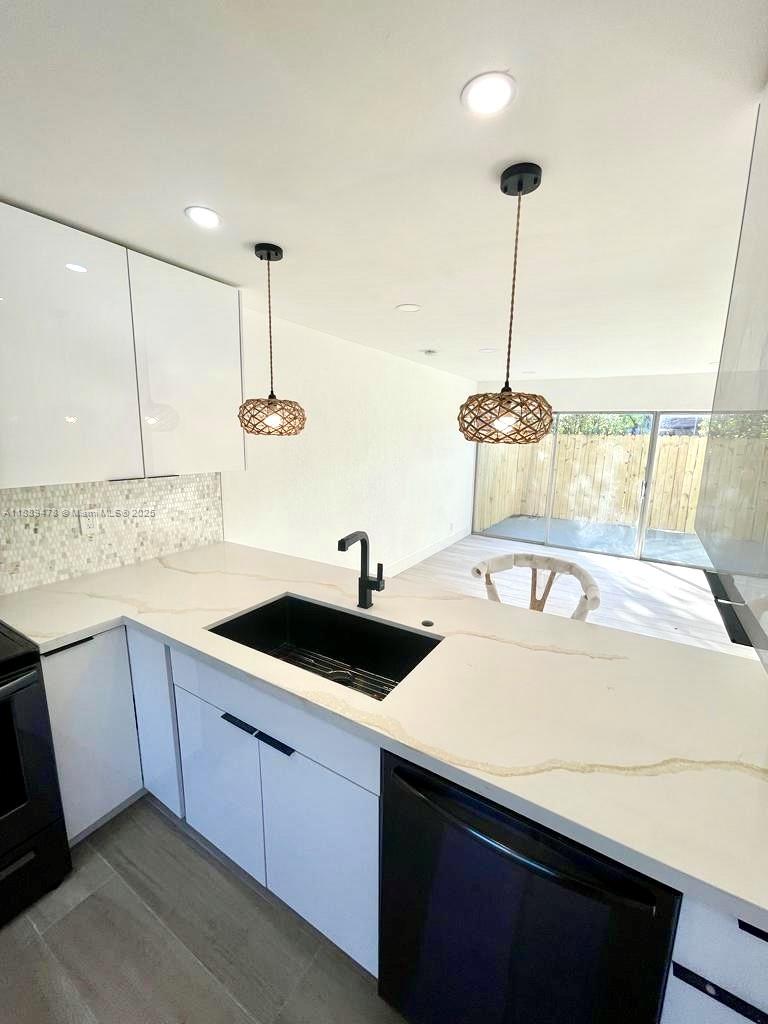 Property photo # 9