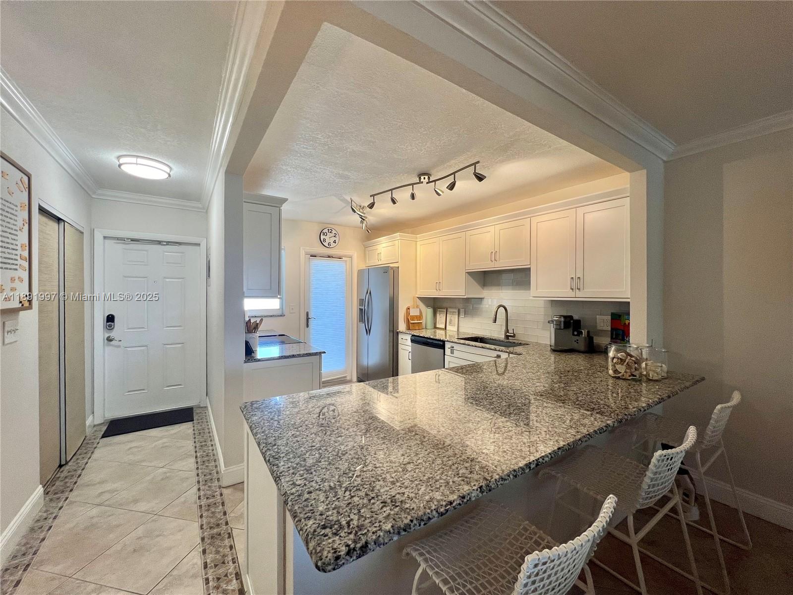 Property photo # 7