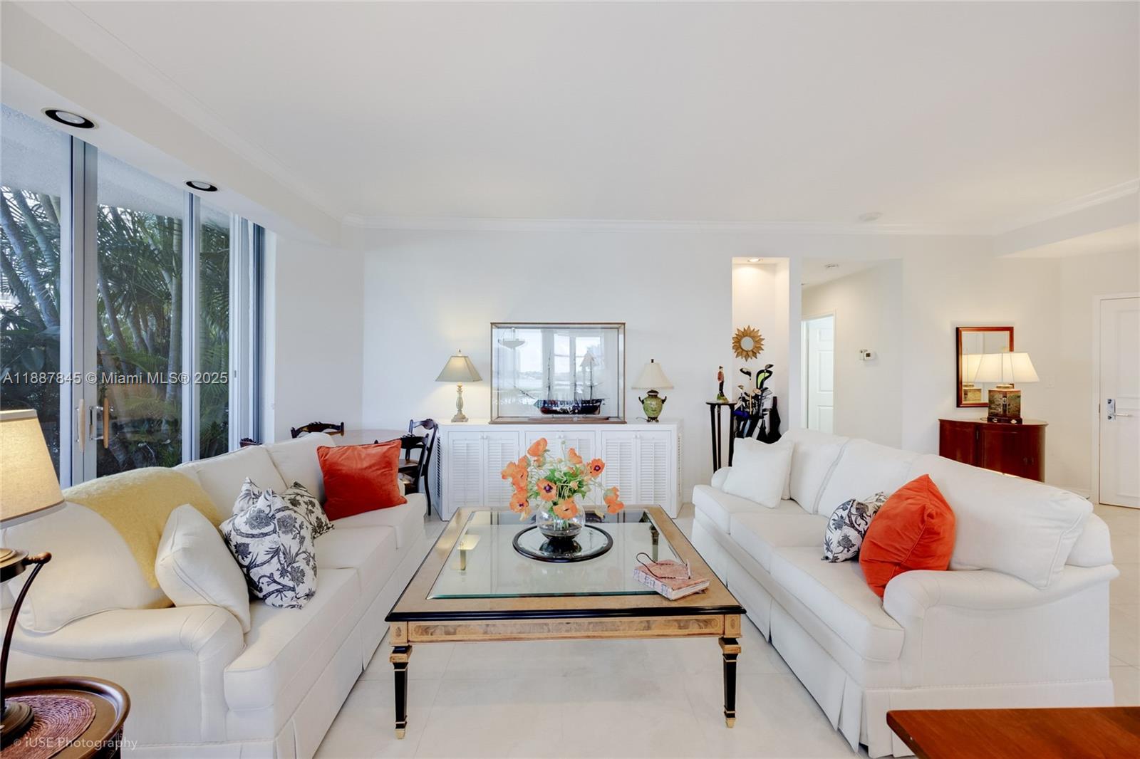 3530 Mystic Pointe Dr Unit 101, Aventura, Florida 33180