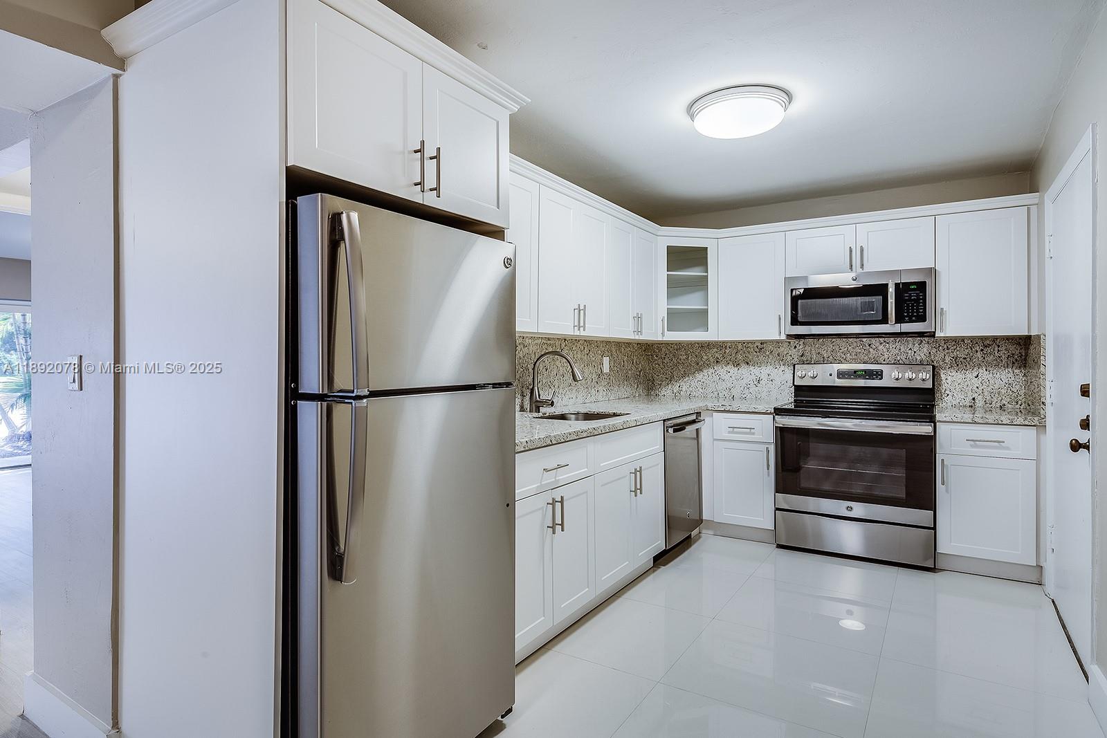 Property photo # 6