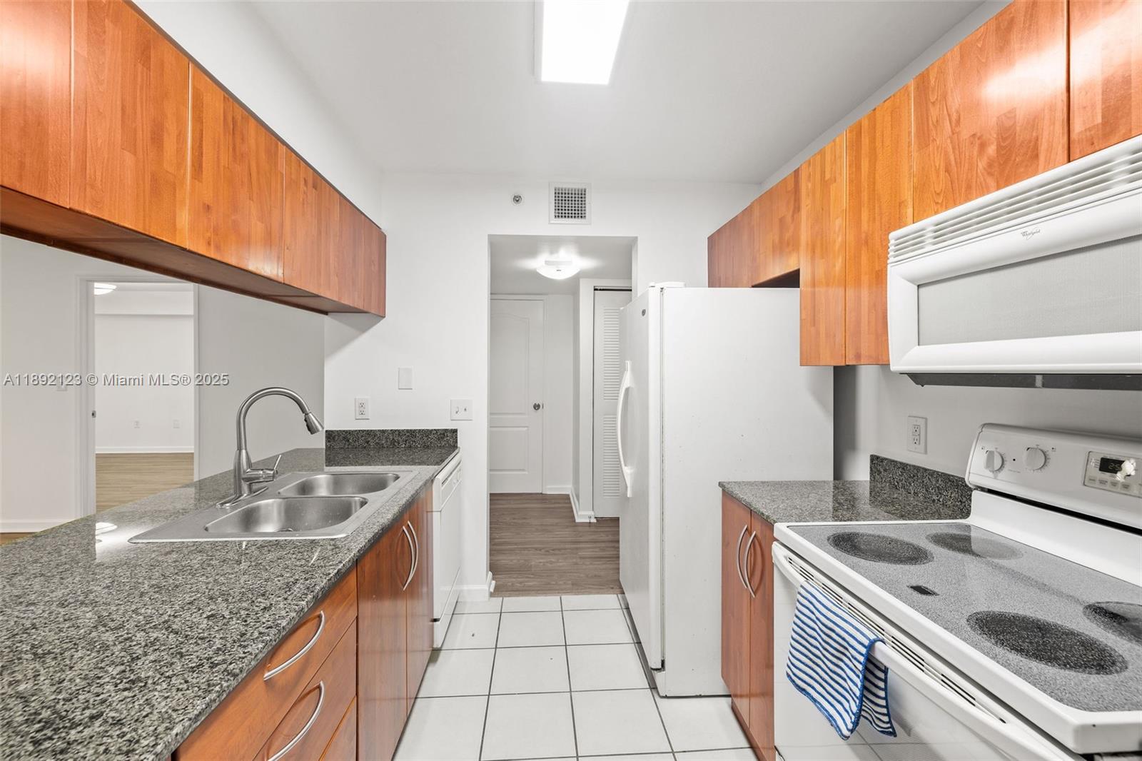 Property photo # 2
