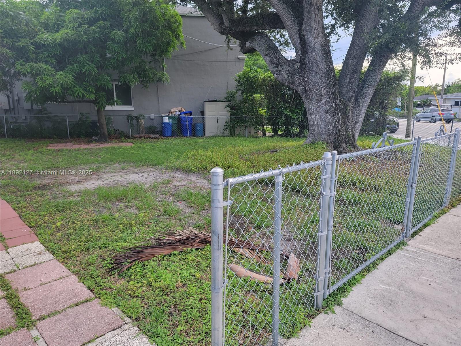 Property photo # 2