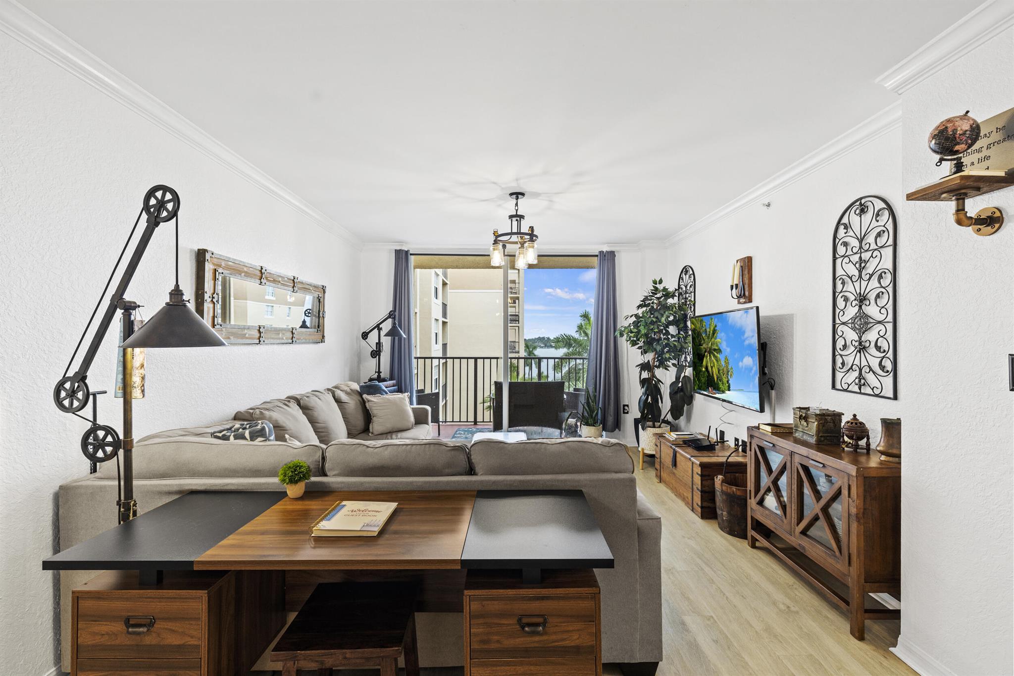 Flagler Pointe Condo