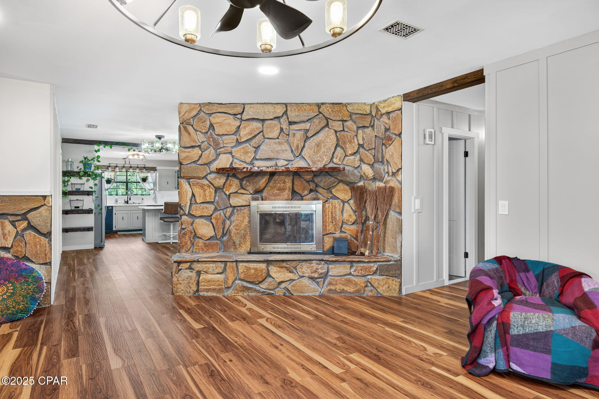 Image 8 For 5526 Lakewood Circle