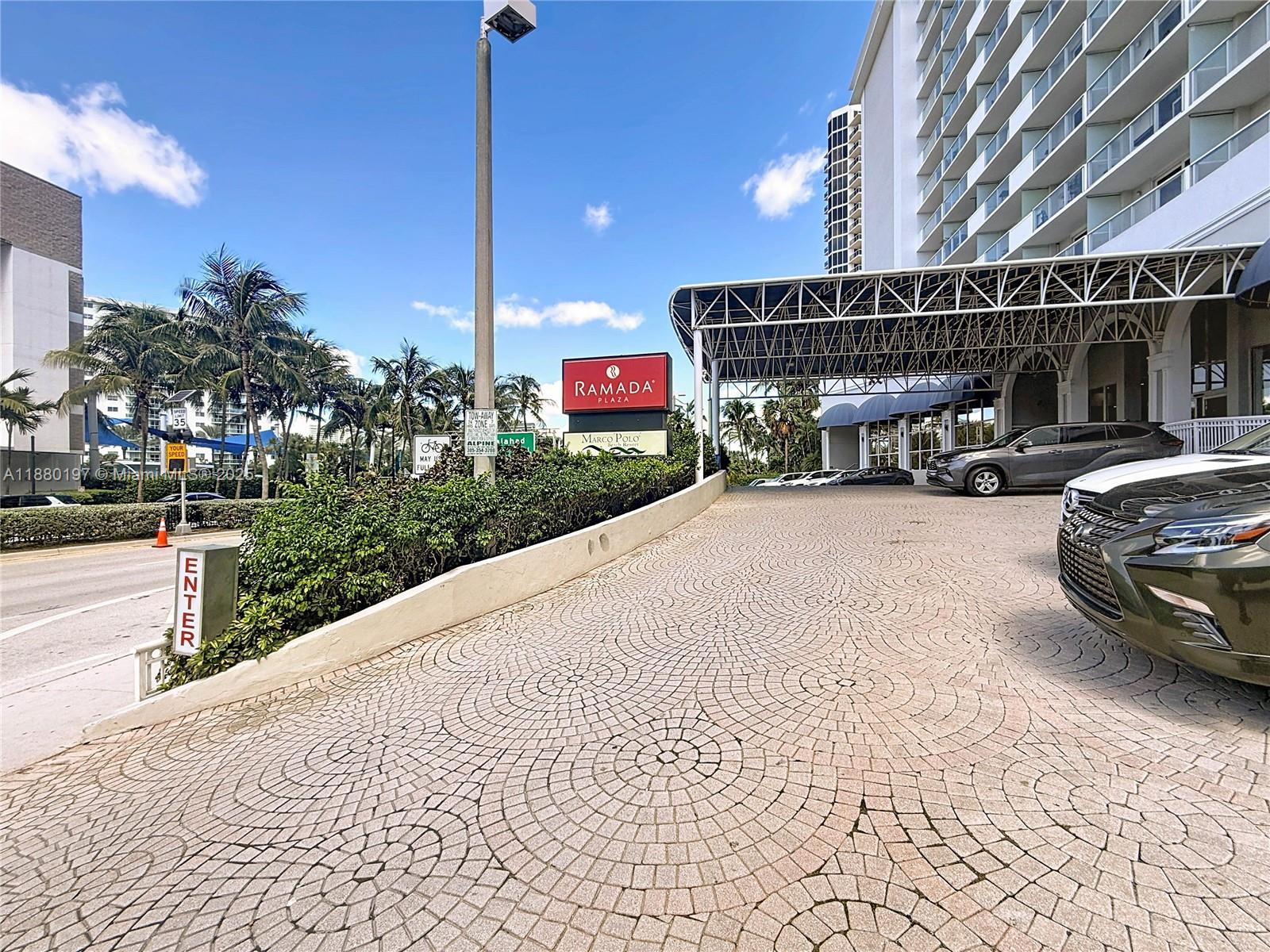 19201 Collins Ave Unit 1010, Sunny Isles Beach, Florida 33160