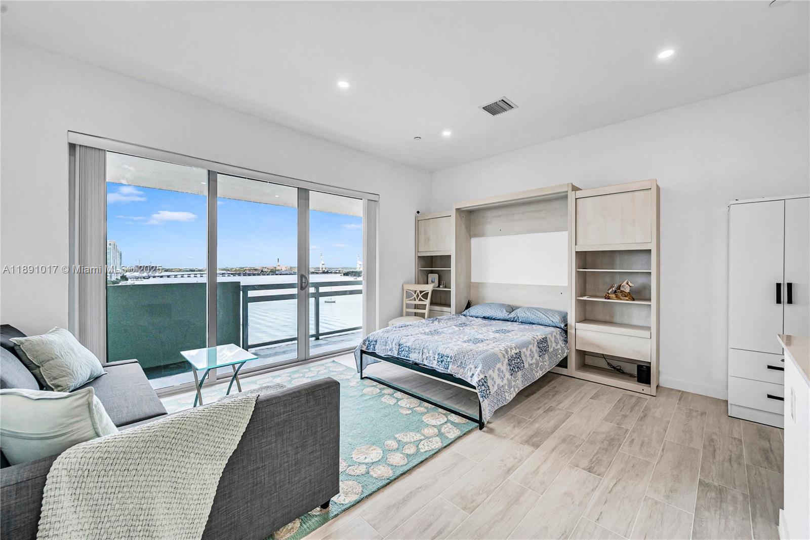 Property photo # 2