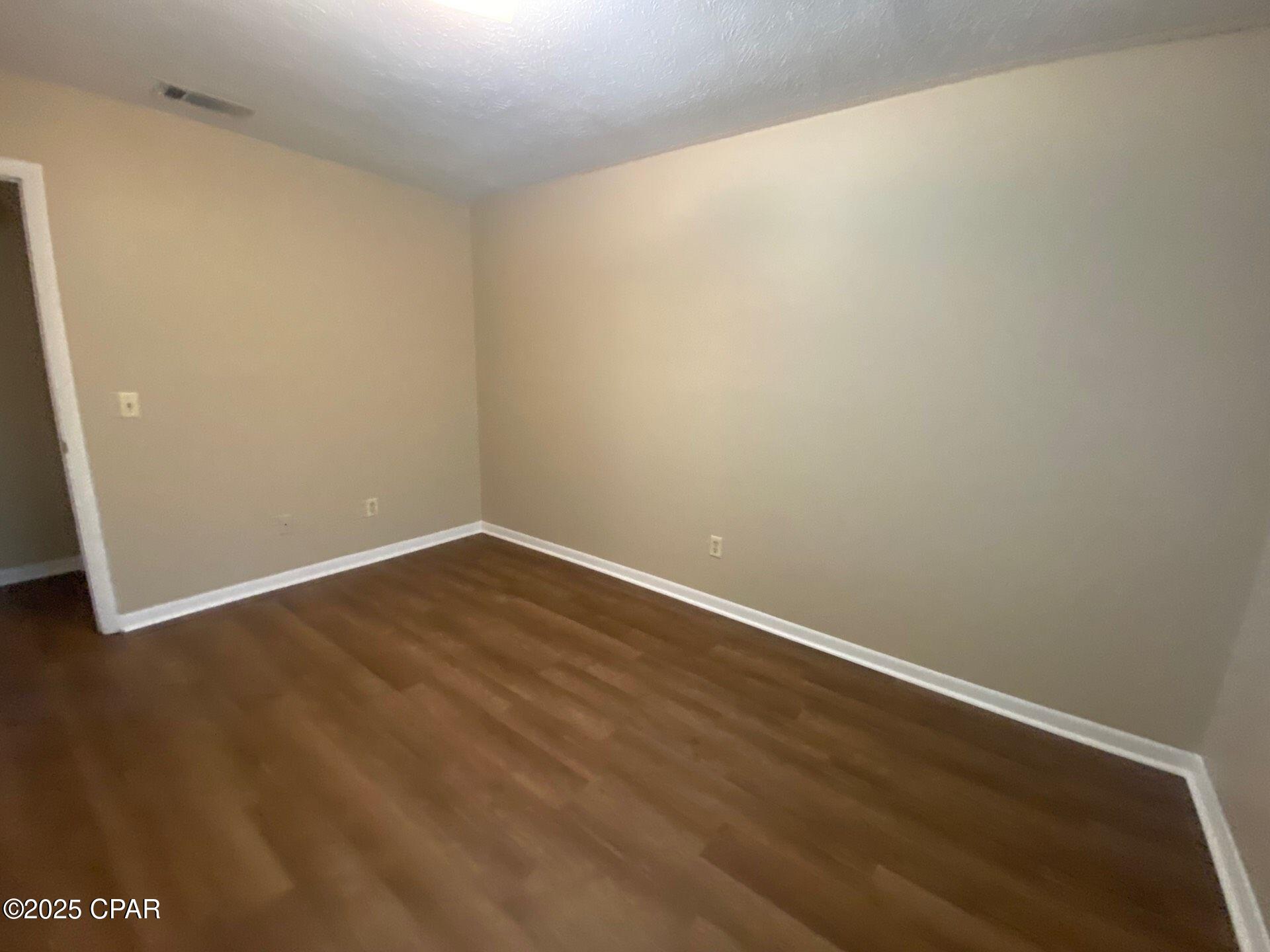 Crvimjjg9u1aorx Dn9gti6w4fc1fbd6ltldcibzwqw