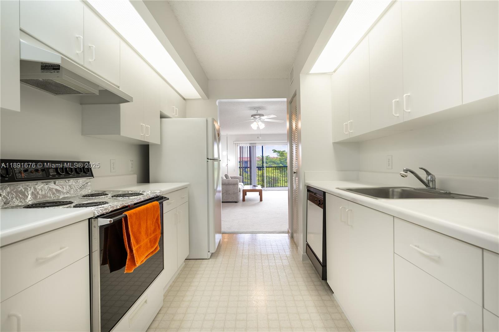 Property photo # 4