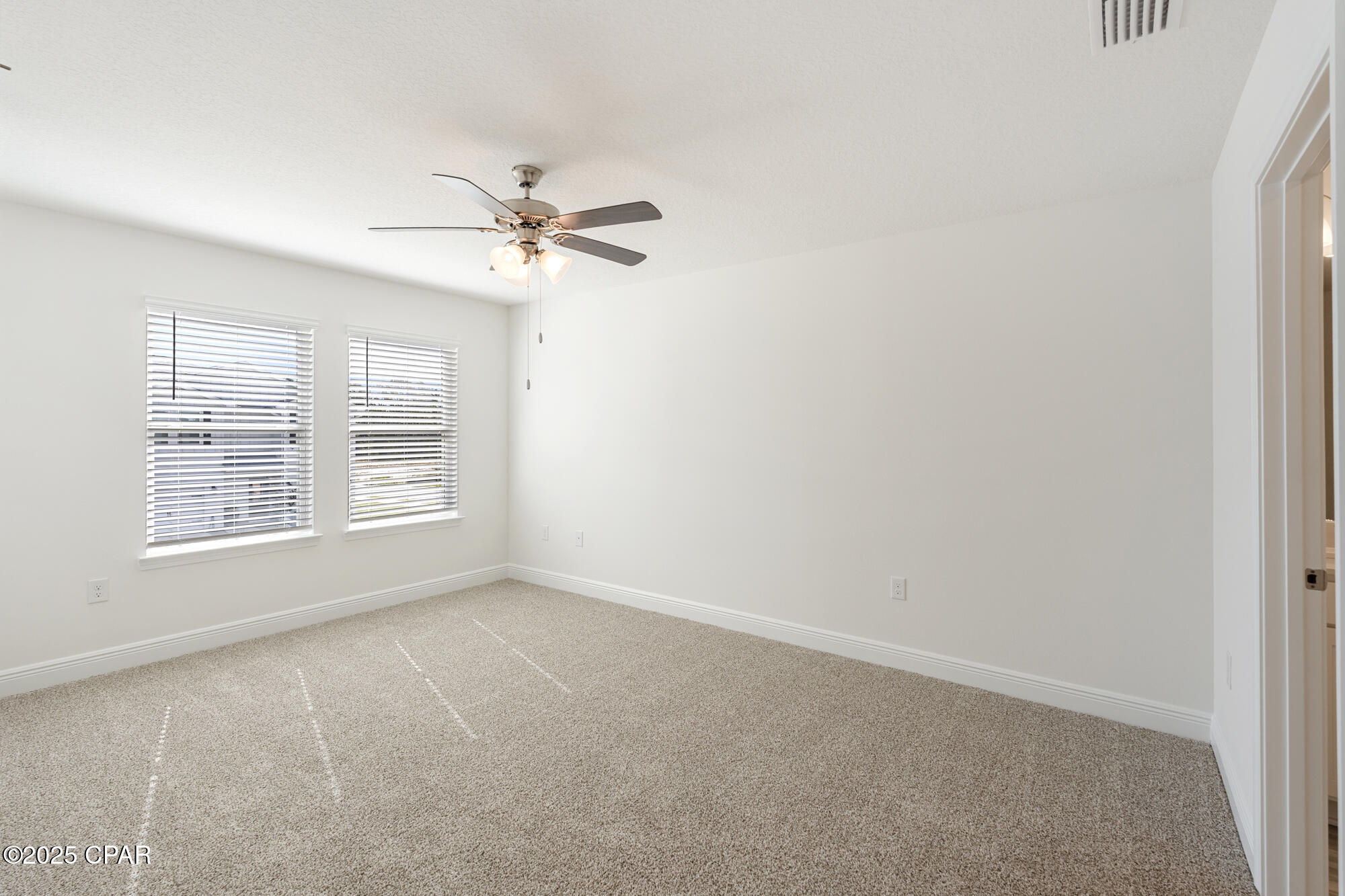 Cjw1xjr3dhflt1afajexdyikbhlqfffmolmjiqx1km0