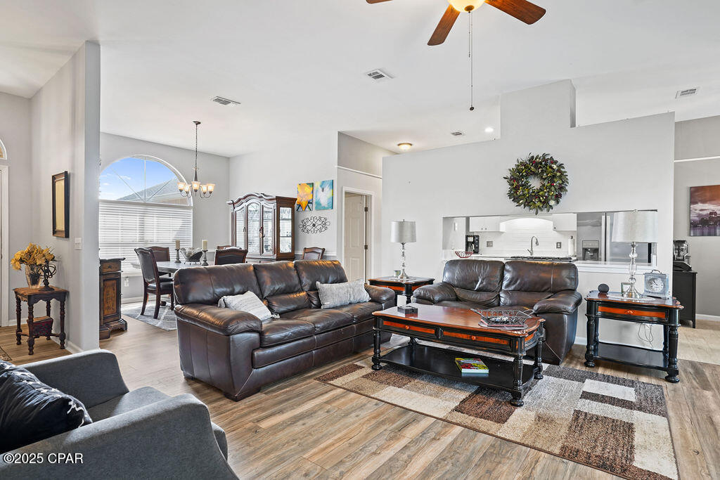 G_jkqvvfpfwumuey_ydpgngdoj3lzakfpvnzm7x9zuc