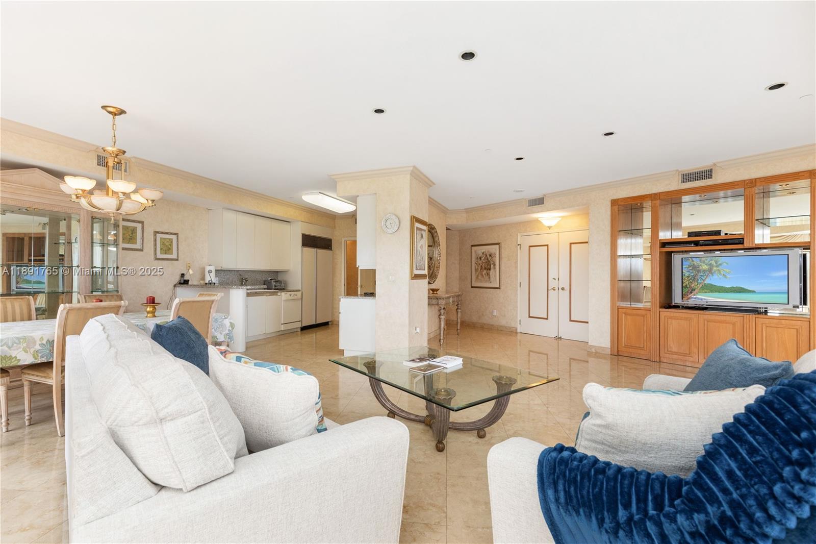 Property photo # 9
