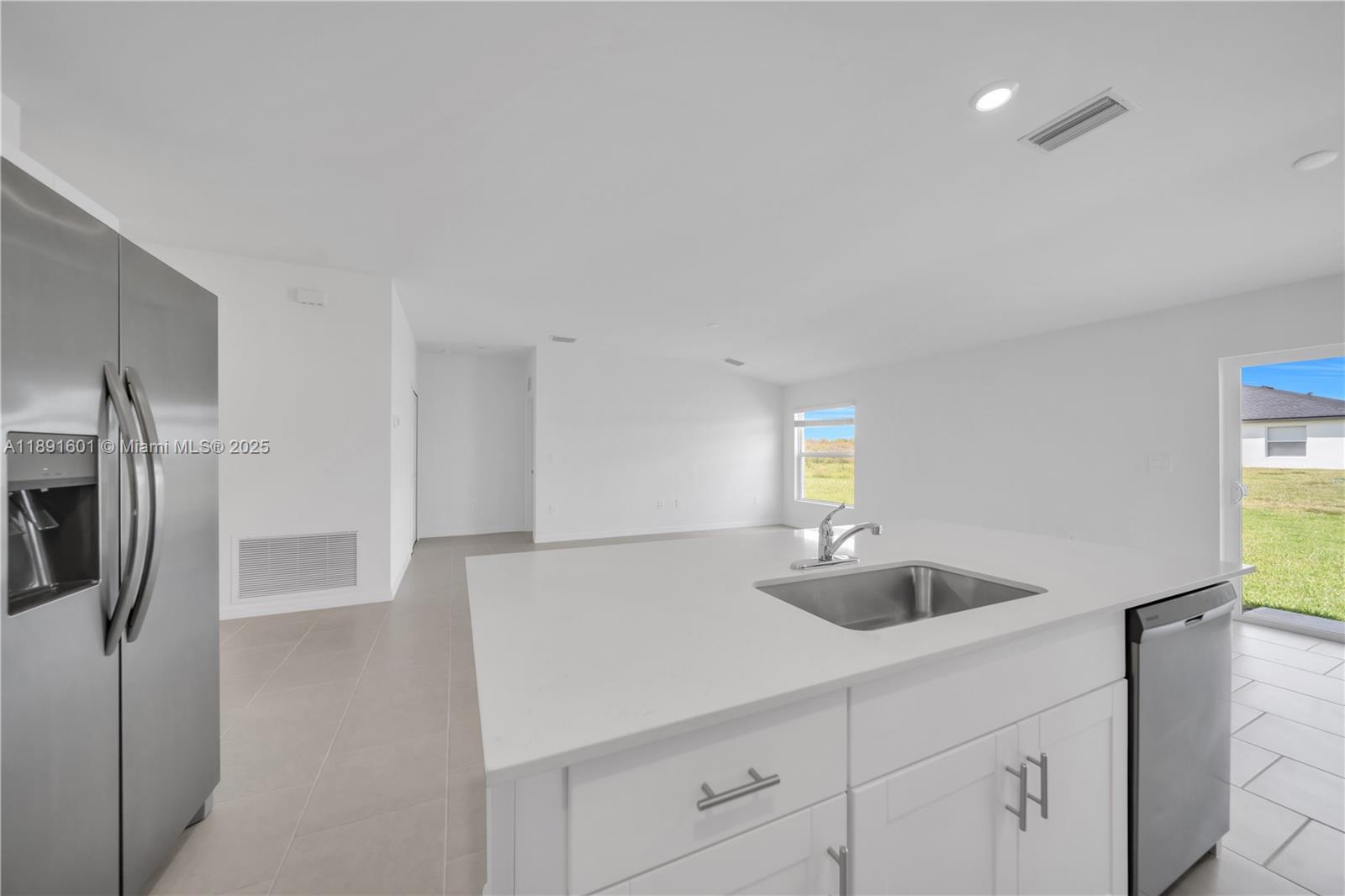 Property photo # 7
