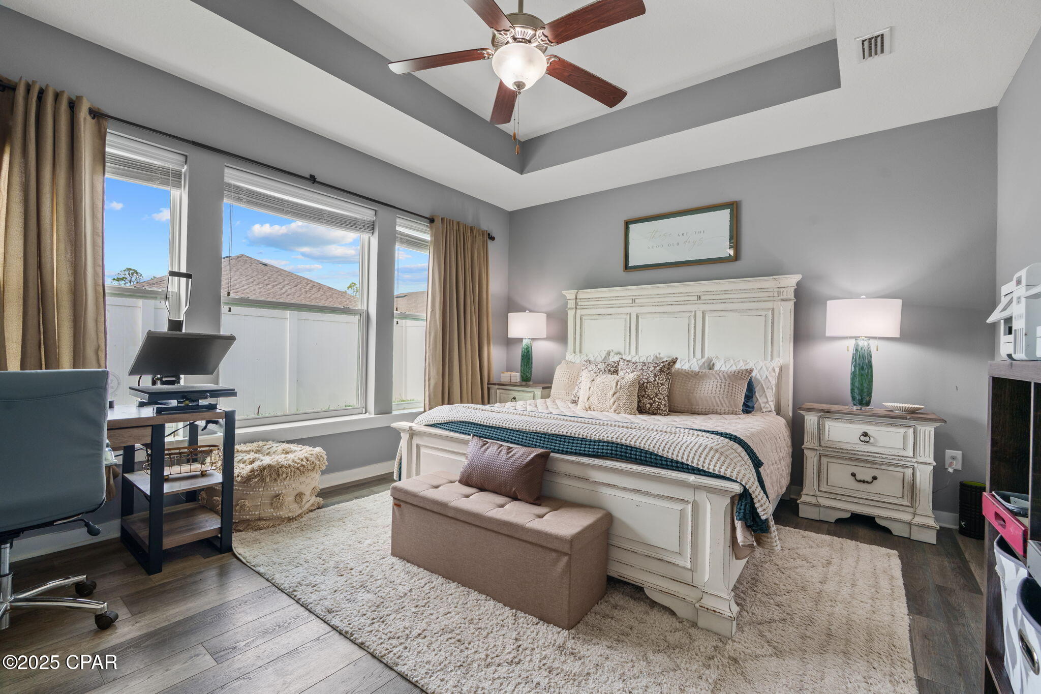 Oahq0uackekphnzccn9d4 Auantewyejjj_jx0n2keq