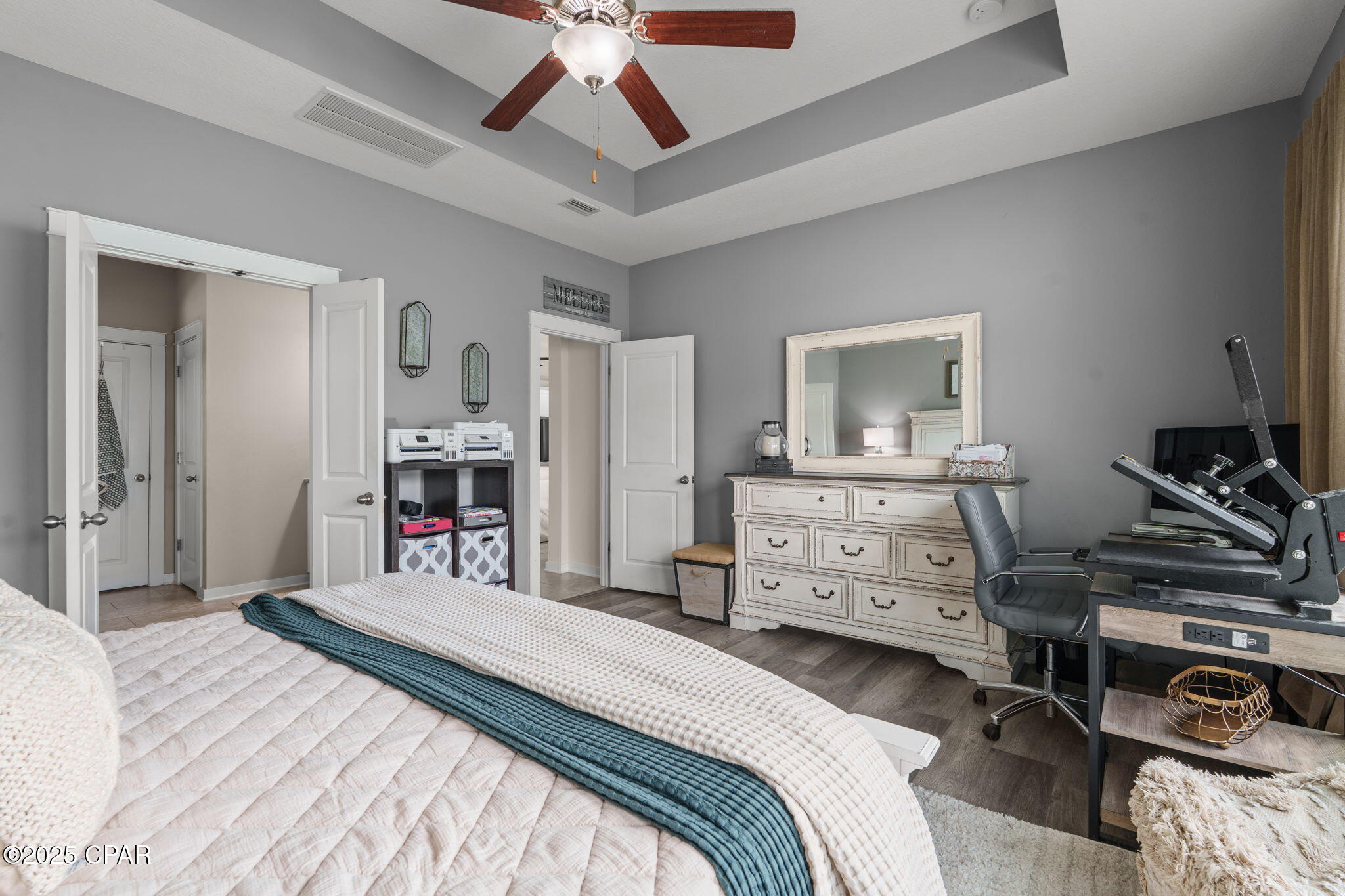 Ooz Qgc94qhzuacmk7ifossbw5oal5wmc9fzhjlufw4