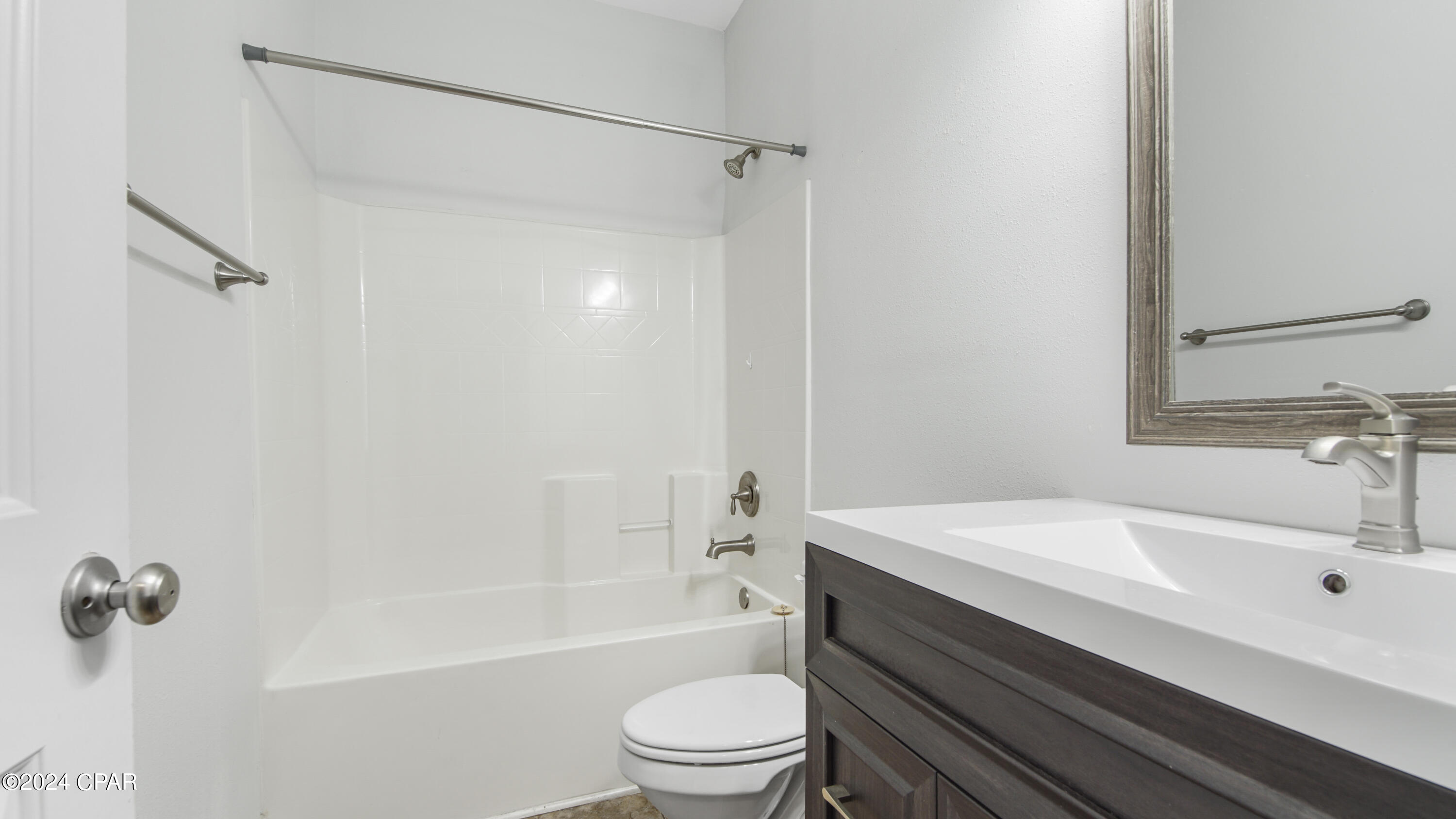 Rh_e8ougxmsycumnu1nb4ewz3i21o7qrbxj0ekortq8