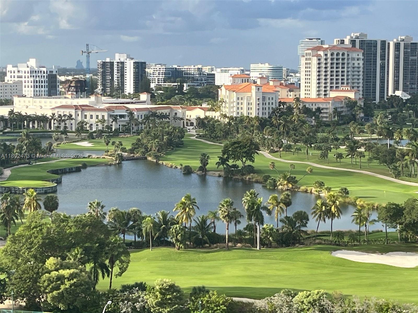 Parc Central Aventura East