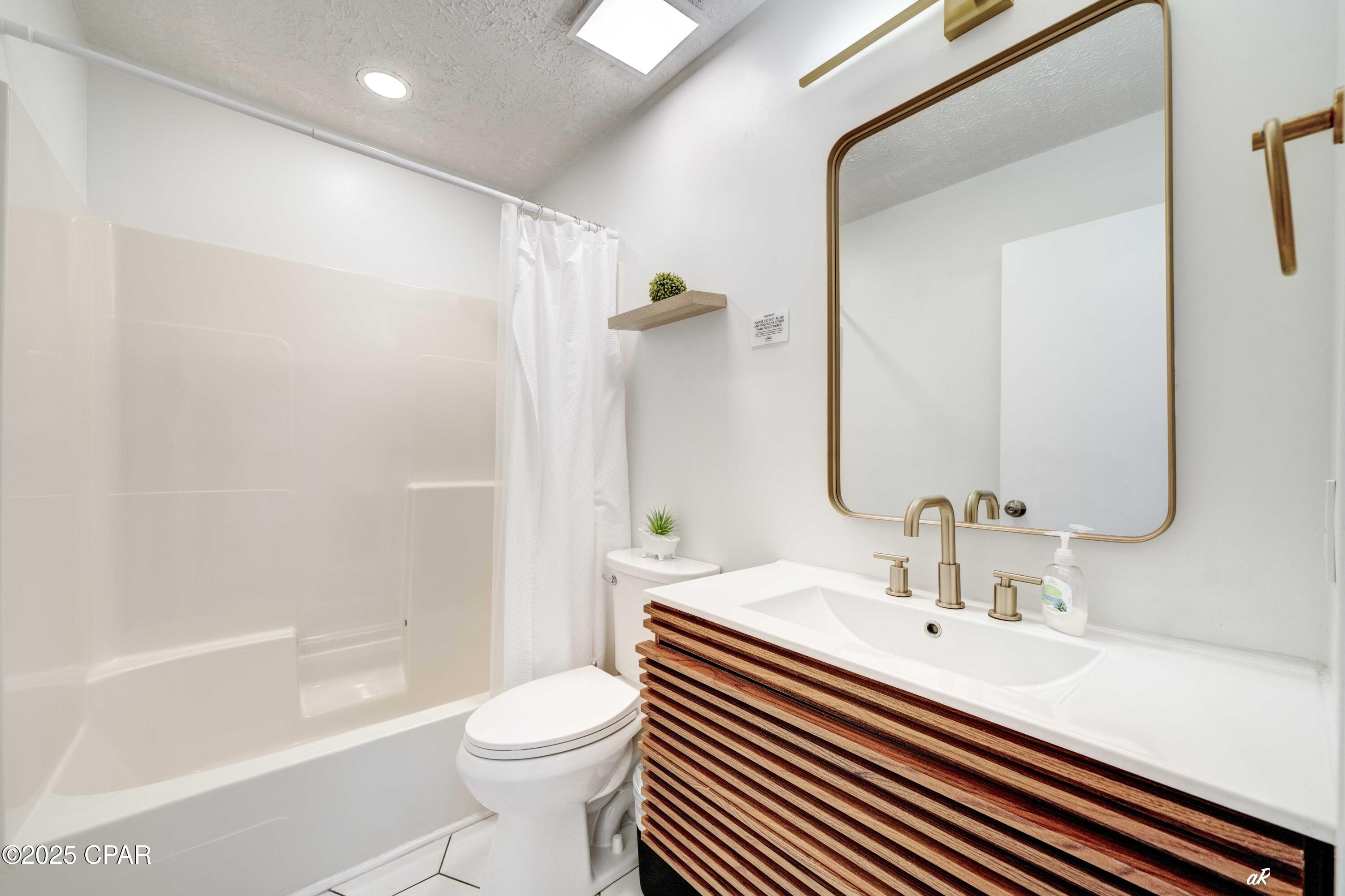 Qitcklfwriyug12mlj0trth_uy13ua45ahftqxayqeo