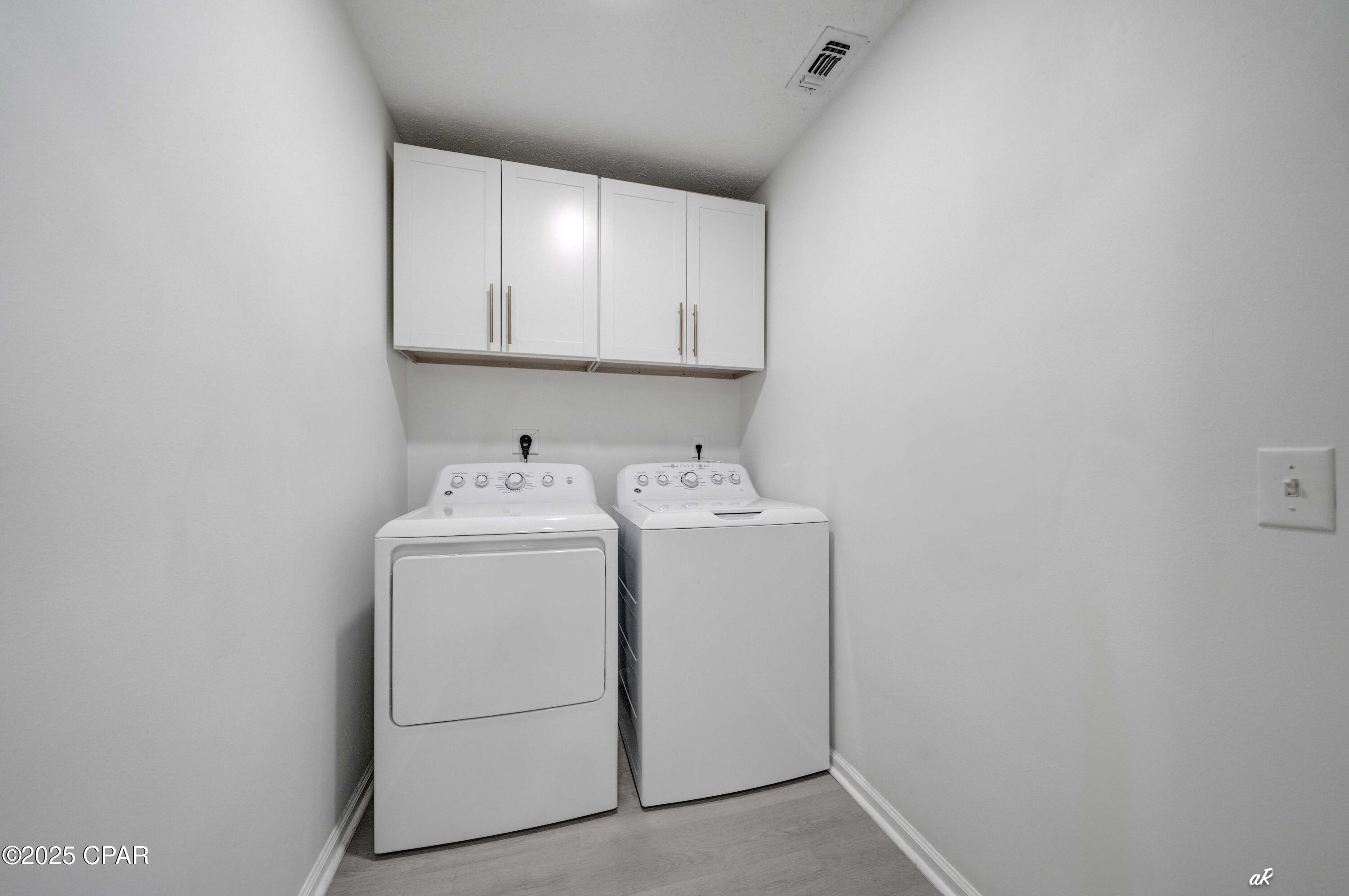 E826prppk Knj42iwxrfa1fdglnv6yfx1xvhoudes2k