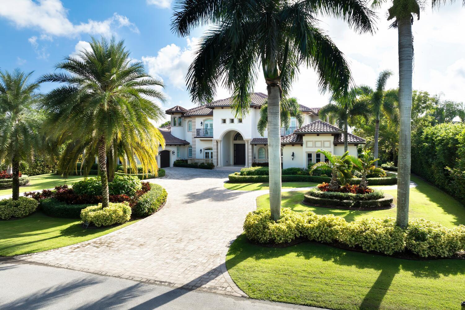 9006 Wendy Lane, West Palm Beach, Florida 33411