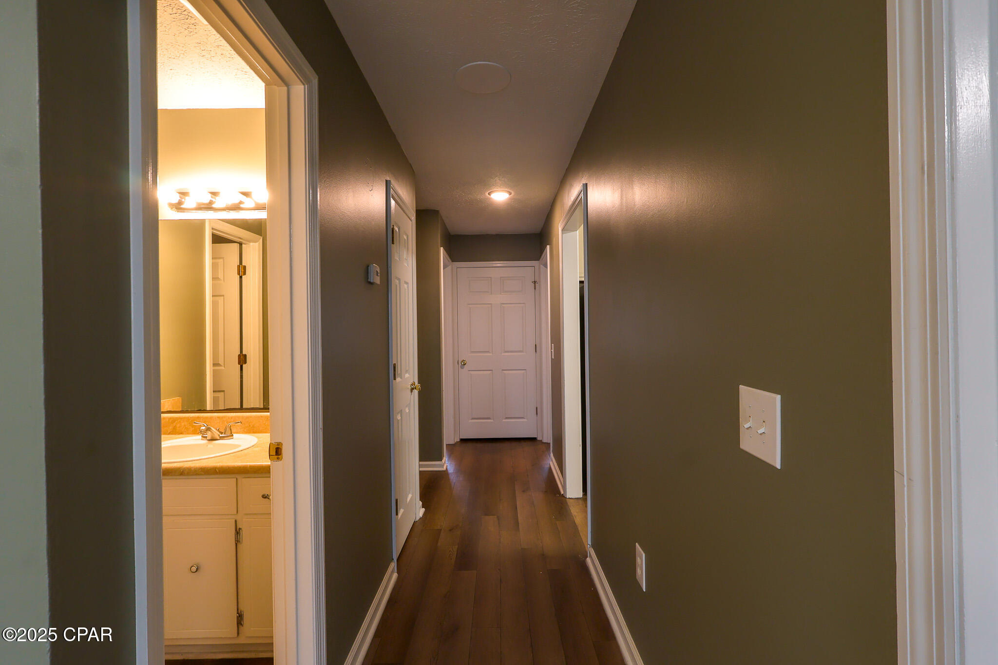 9 Rwyemye N5h6csk7gnipluhjcpyyblj5fwllitni4